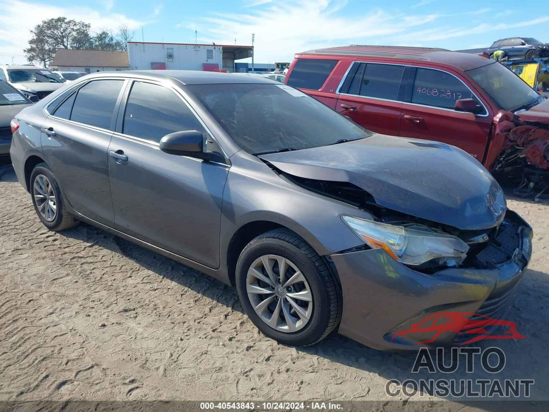 TOYOTA CAMRY 2017 - 4T1BF1FK5HU701722