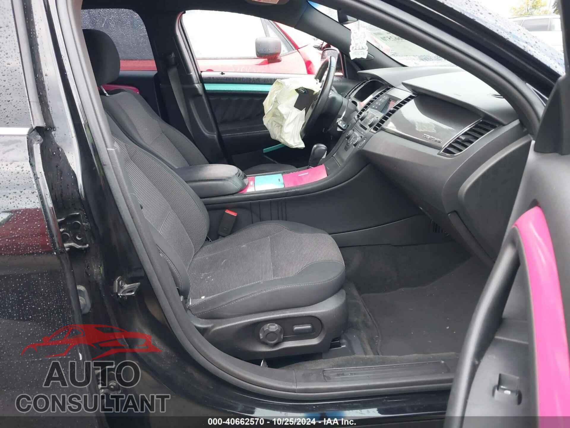 FORD TAURUS 2016 - 1FAHP2E82GG140325