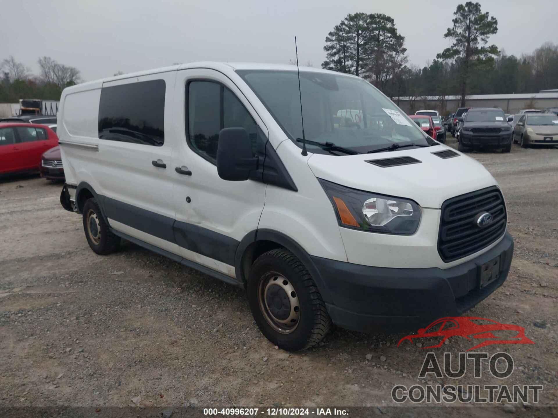 FORD TRANSIT-150 2019 - 1FTYE1YM0KKA26235