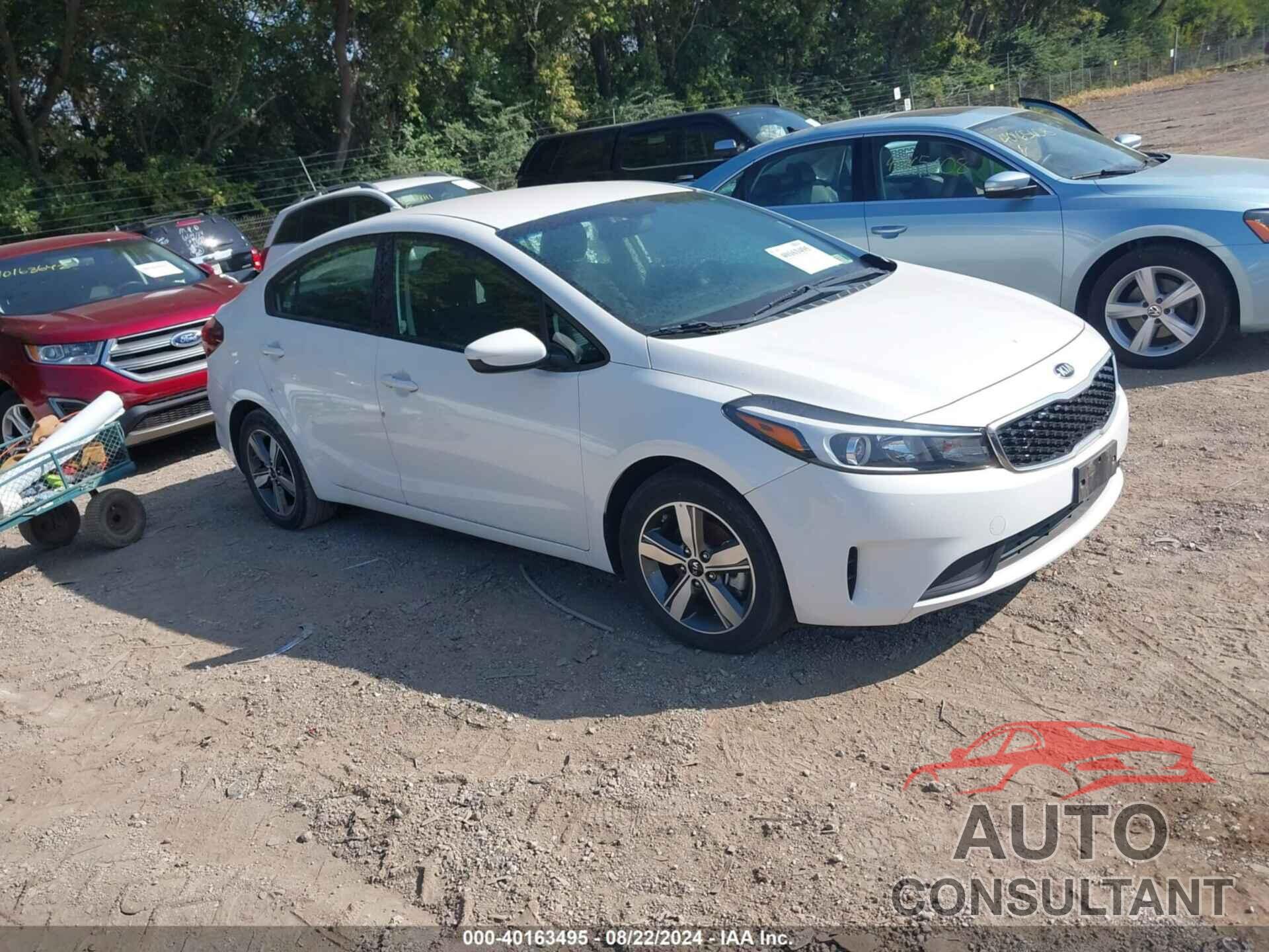 KIA FORTE 2018 - 3KPFL4A73JE245596