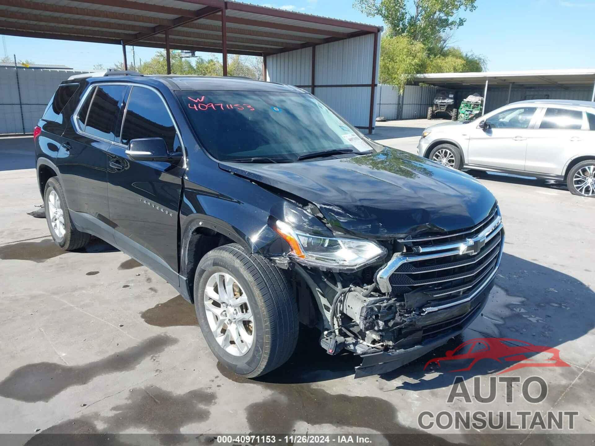 CHEVROLET TRAVERSE 2018 - 1GNERGKW6JJ220834