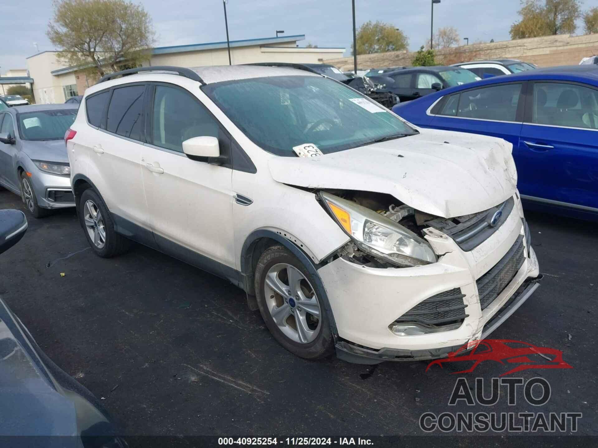 FORD ESCAPE 2016 - 1FMCU0GXXGUB99416