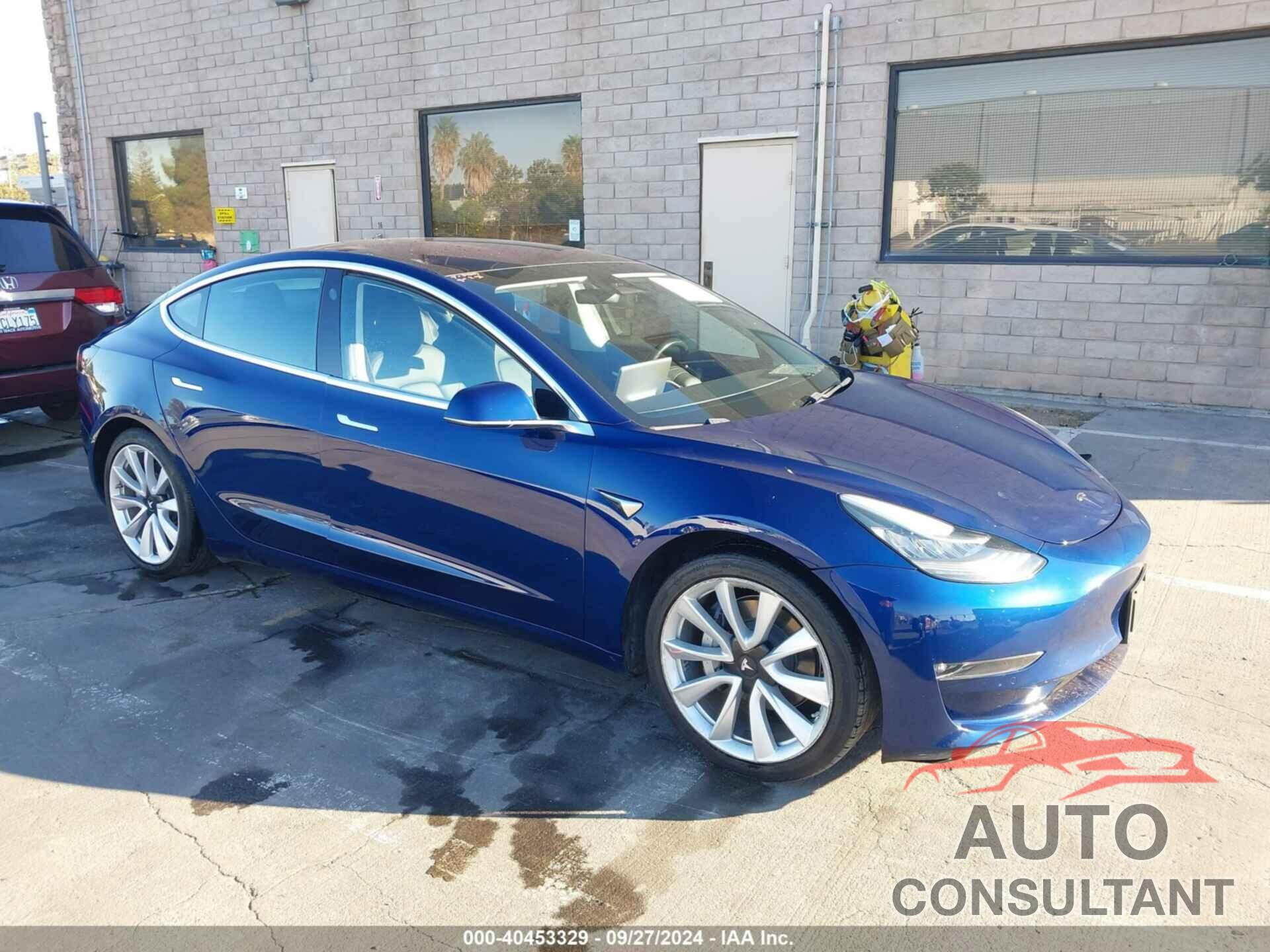 TESLA MODEL 3 2018 - 5YJ3E1EB3JF063725