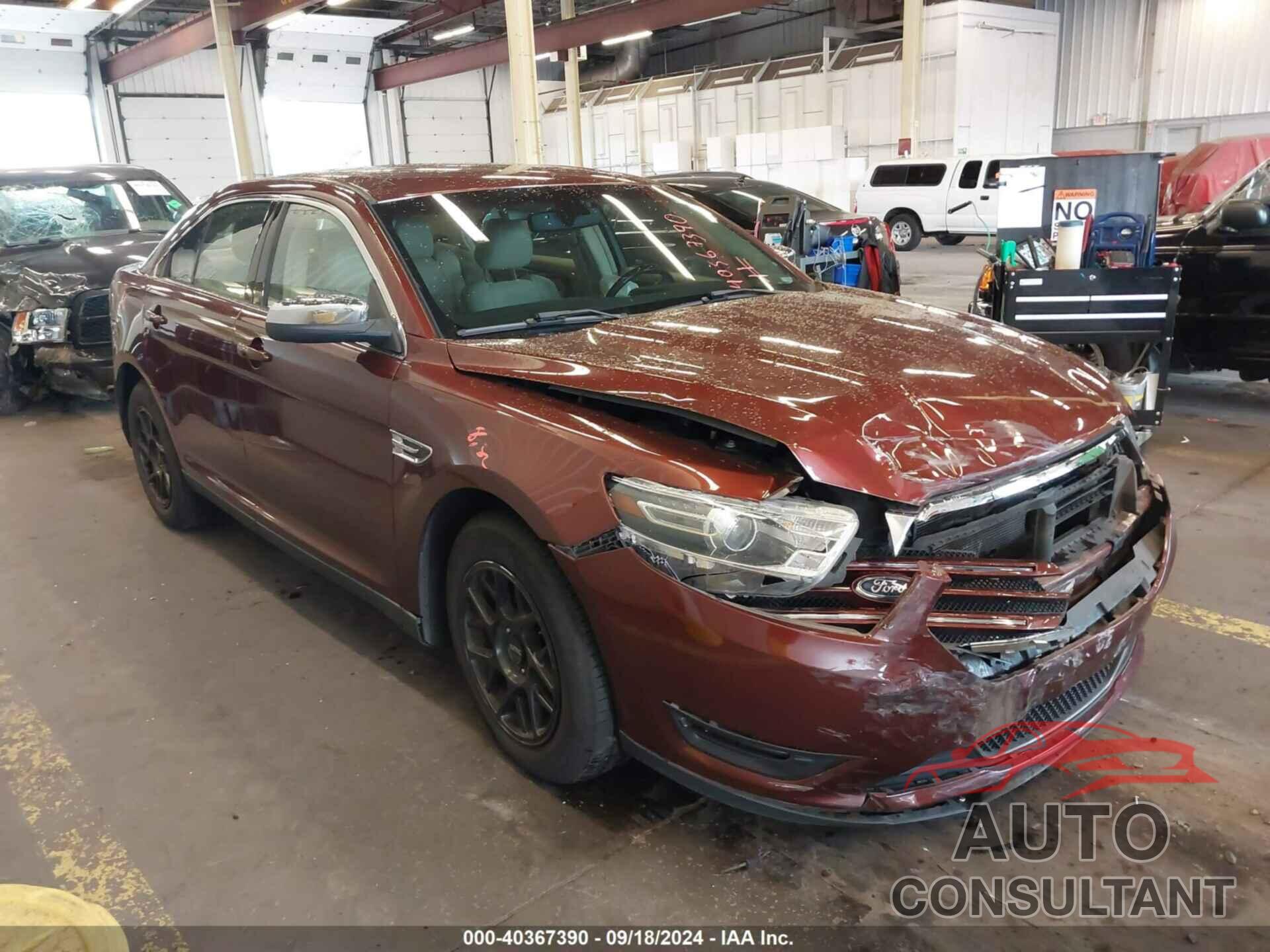 FORD TAURUS 2016 - 1FAHP2F82GG101670