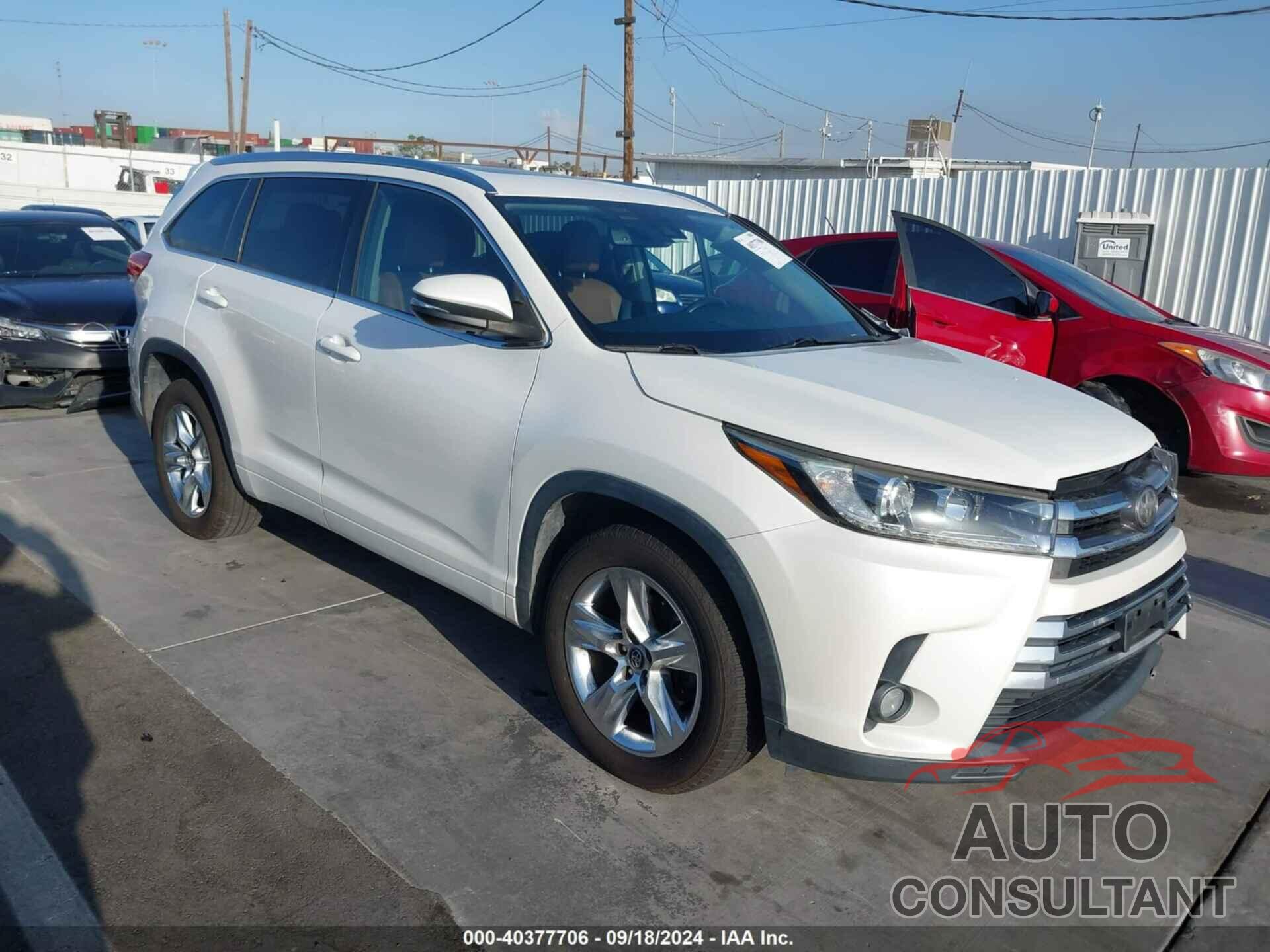 TOYOTA HIGHLANDER 2017 - 5TDYZRFH5HS208653