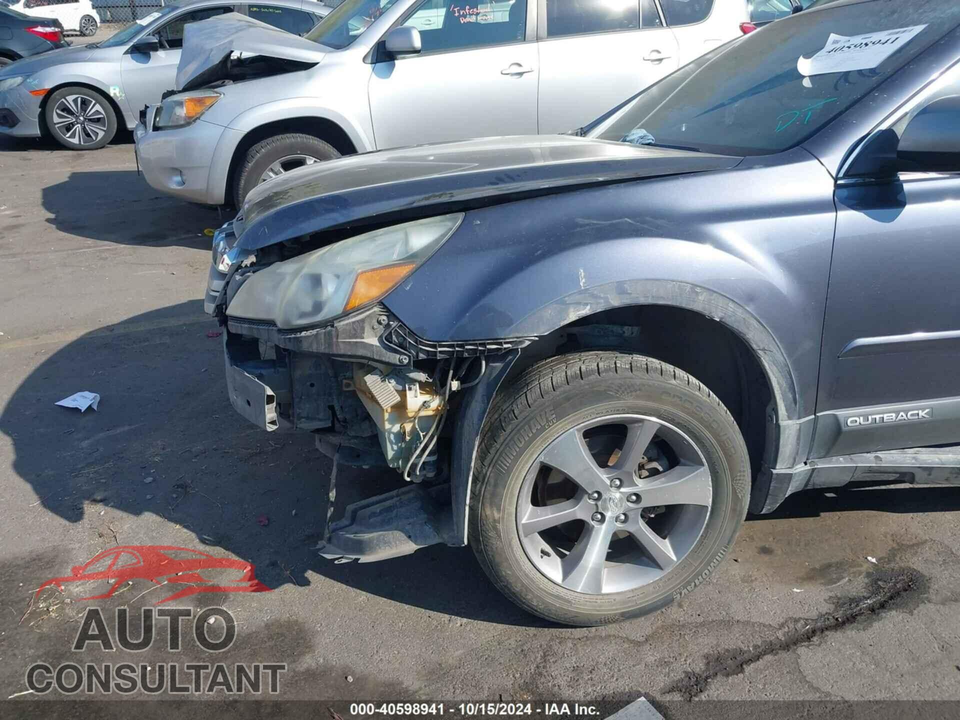 SUBARU OUTBACK 2014 - 4S4BRCPC4E3228245