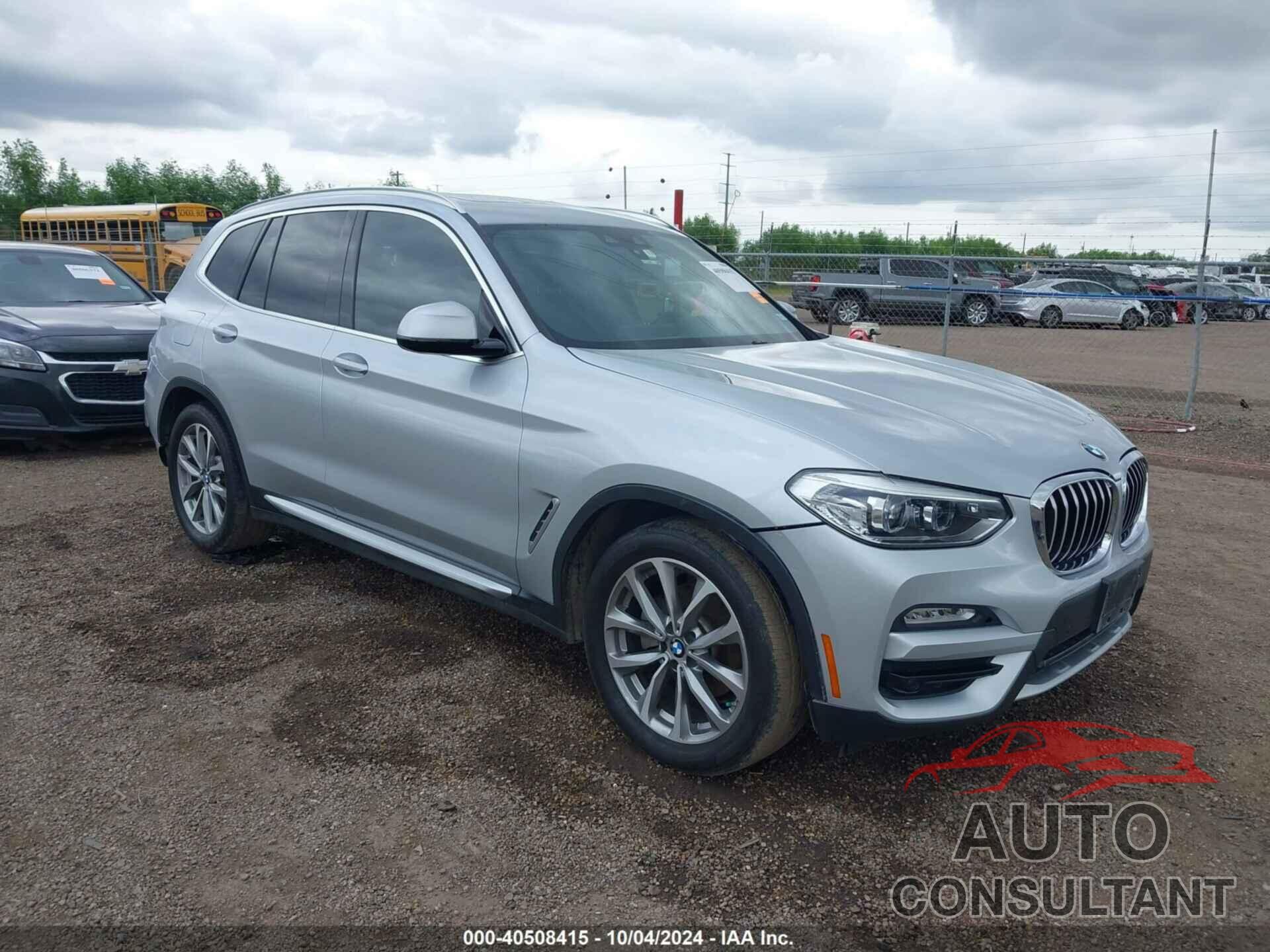 BMW X3 2019 - 5UXTR7C56KLF32021