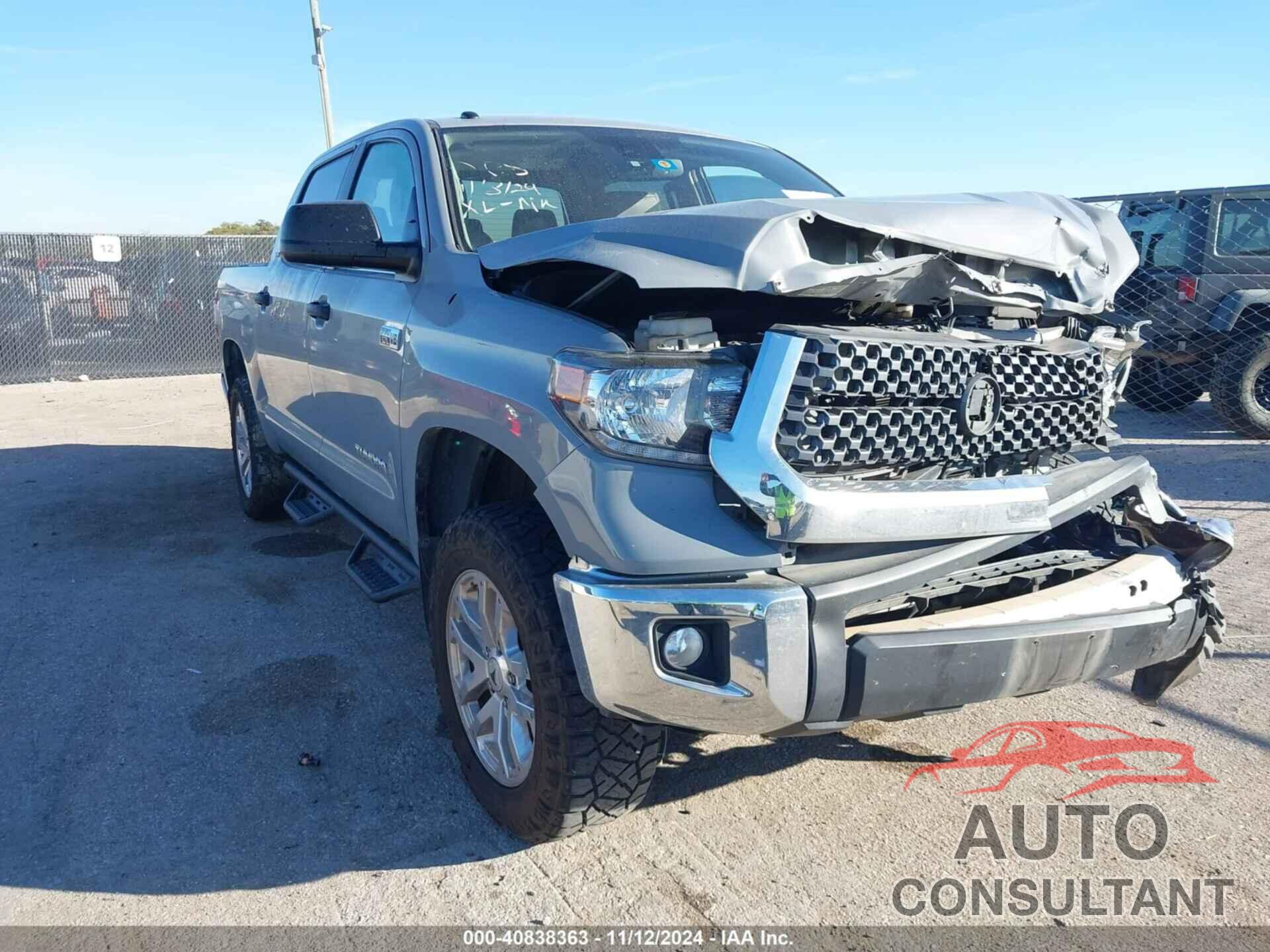TOYOTA TUNDRA 2018 - 5TFDW5F13JX748361