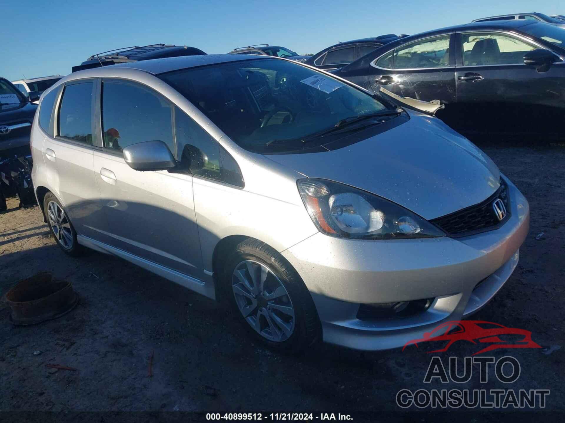 HONDA FIT 2013 - JHMGE8H51DC039391