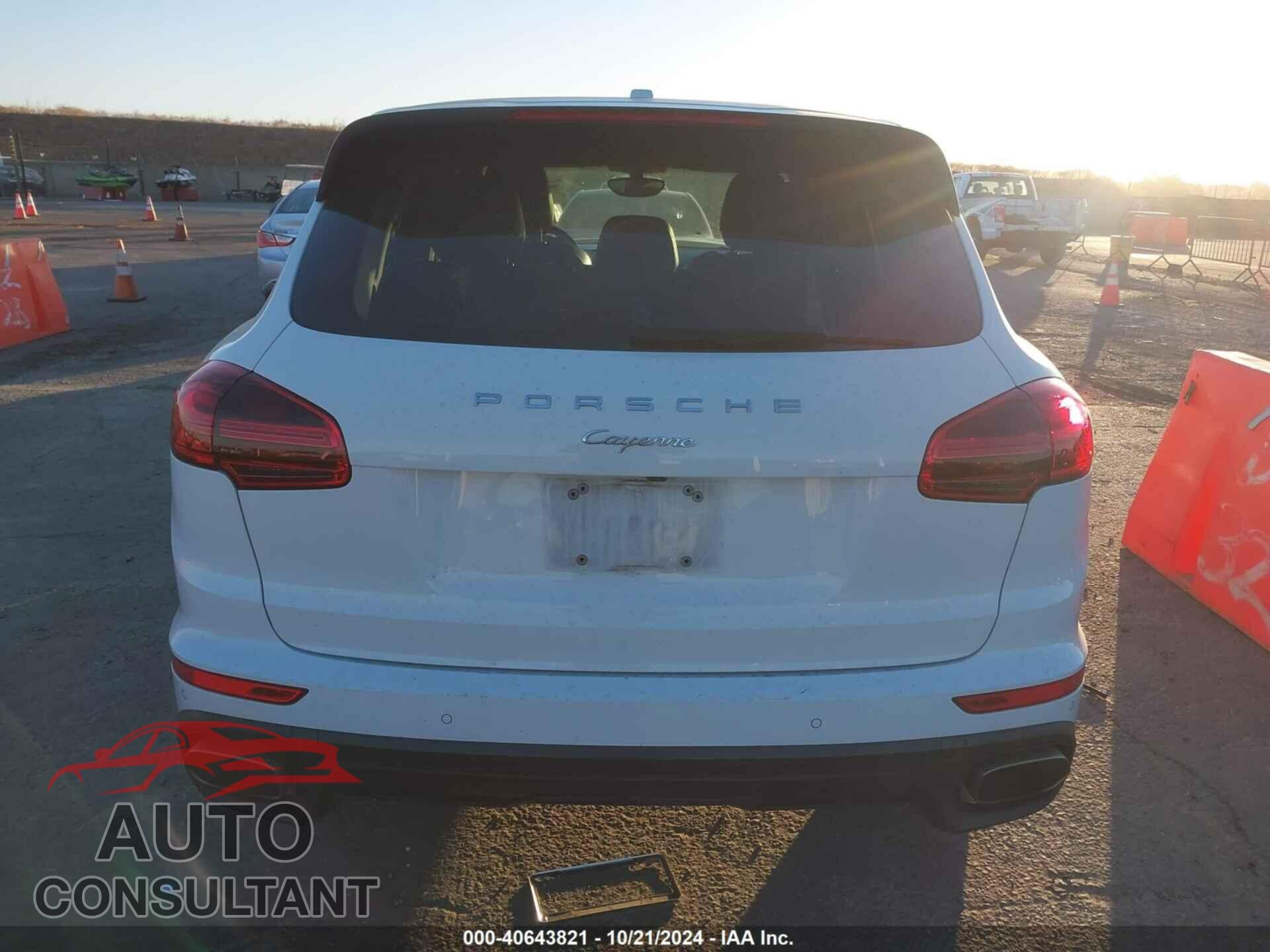 PORSCHE CAYENNE 2017 - WP1AA2A24HKA86683