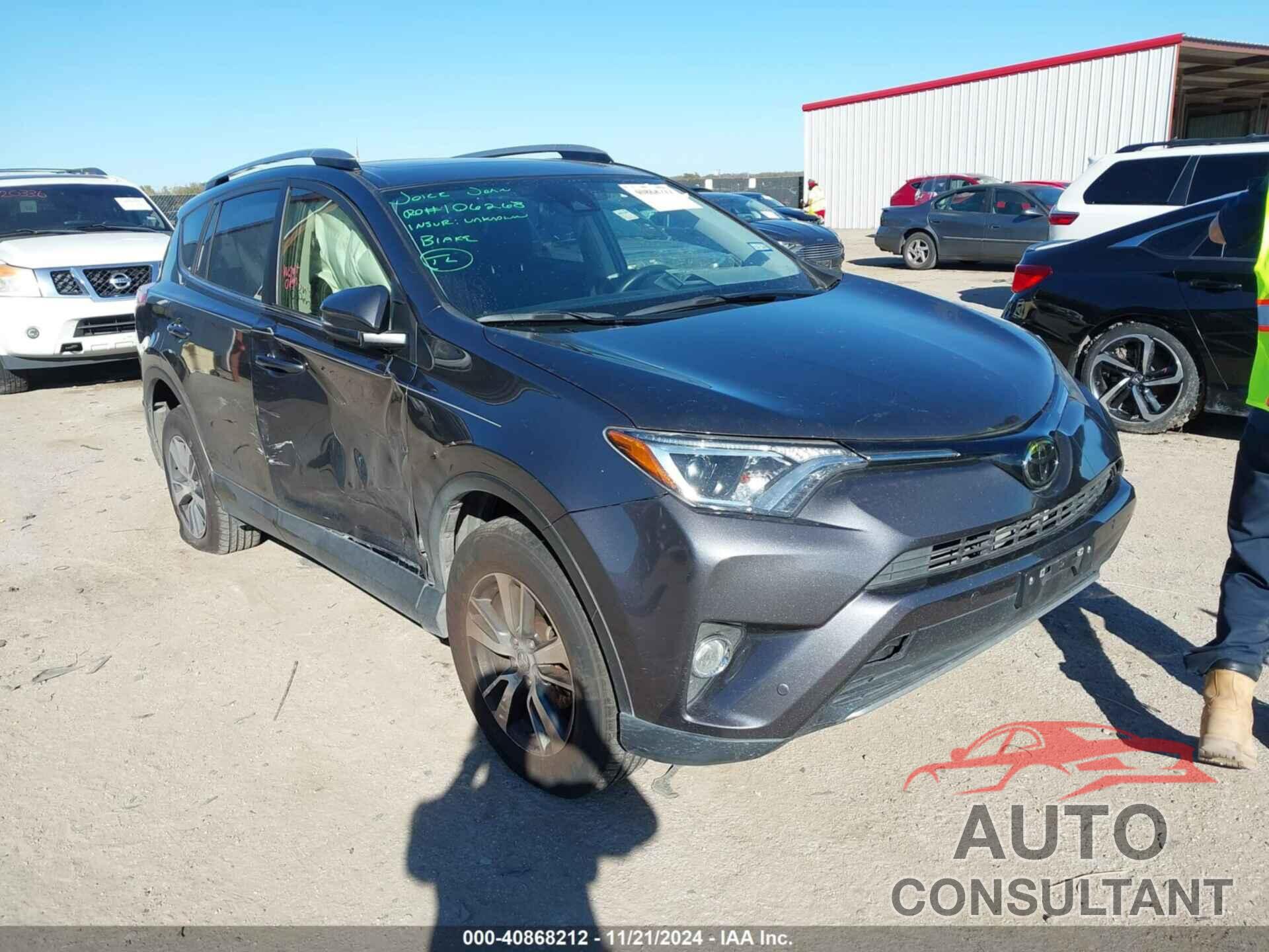 TOYOTA RAV4 2018 - JTMWFREV0JJ729337