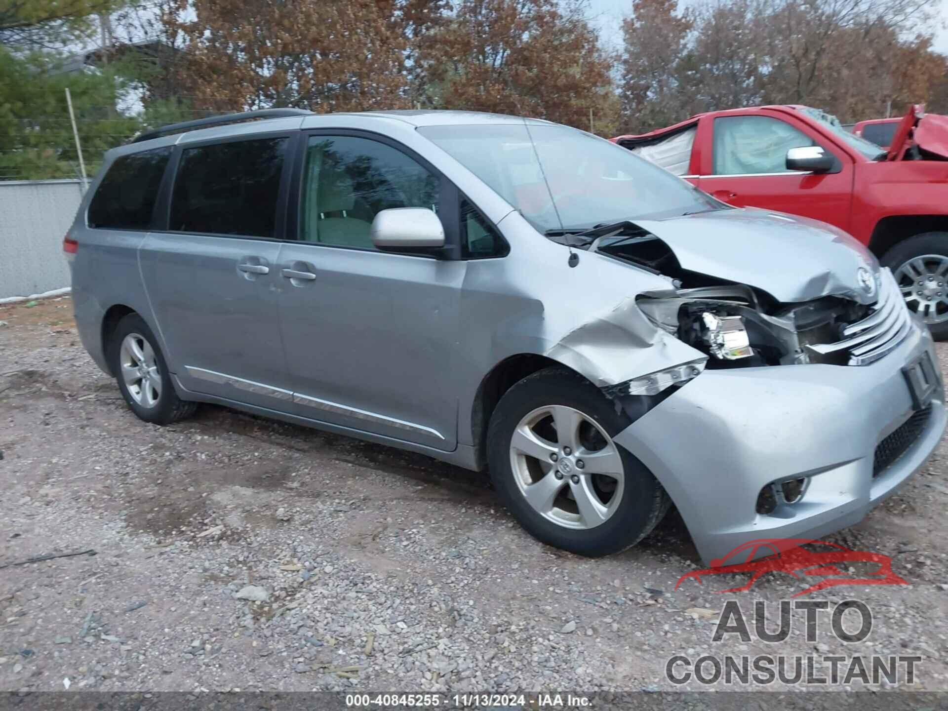 TOYOTA SIENNA 2014 - 5TDKK3DC3ES444017