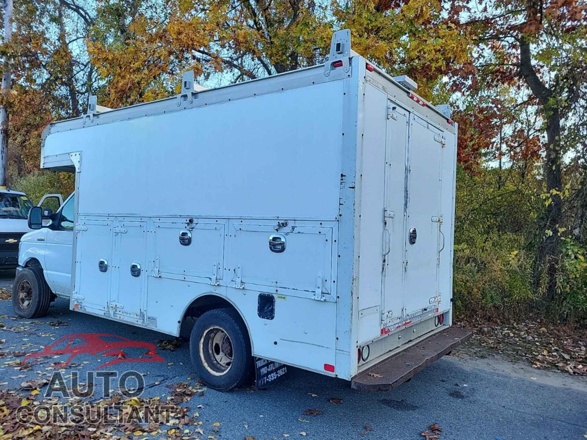 FORD ECONOLINE 2017 - 1FDWE3FS3HDC16219