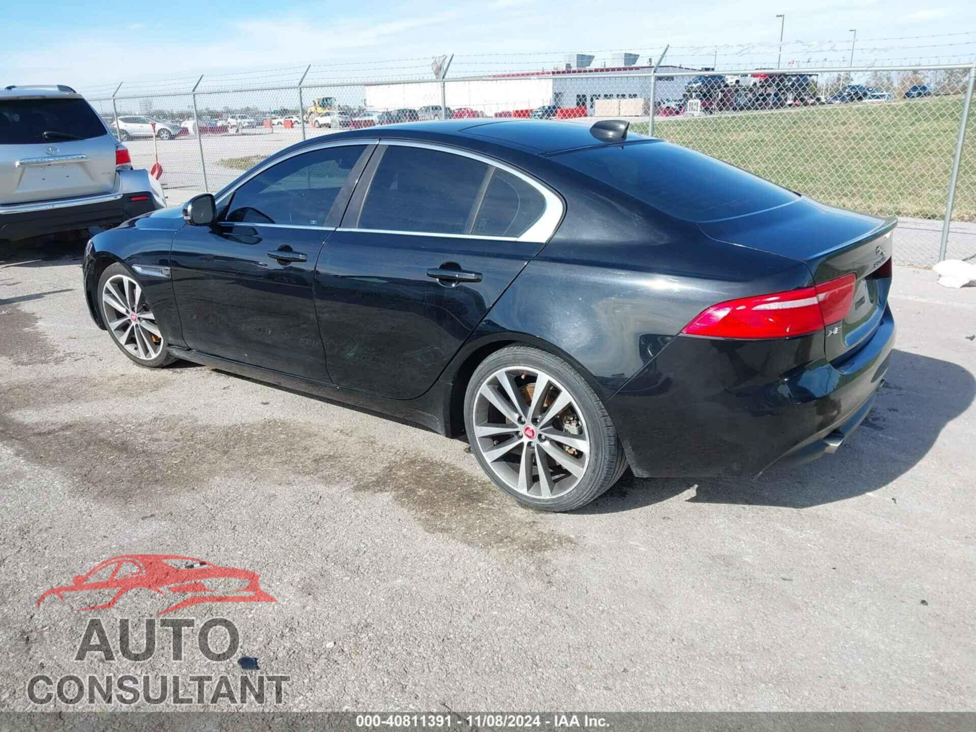 JAGUAR XE 2017 - SAJAE4BG3HA970035