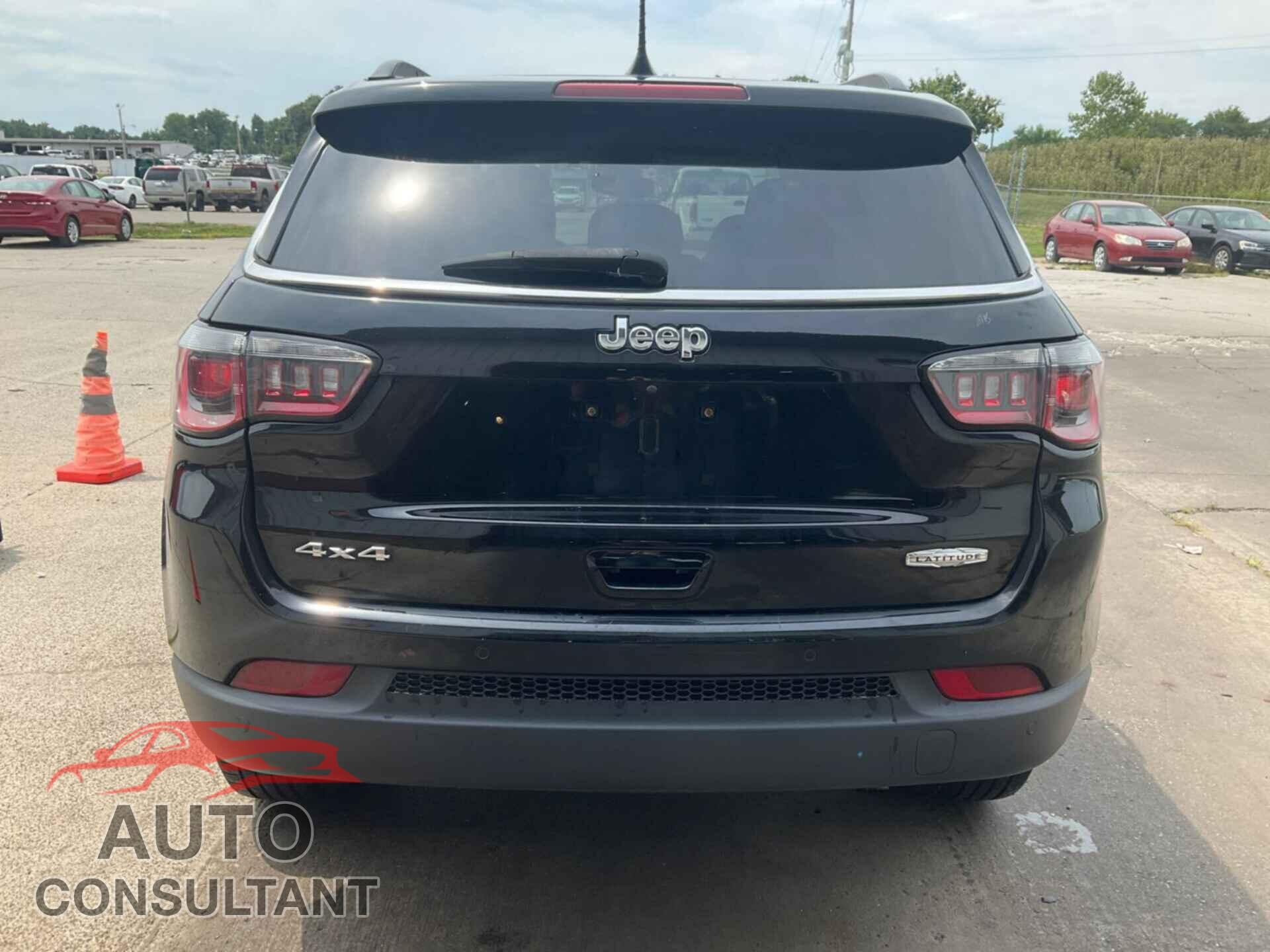 JEEP COMPASS 2019 - 3C4NJDBB3KT734744