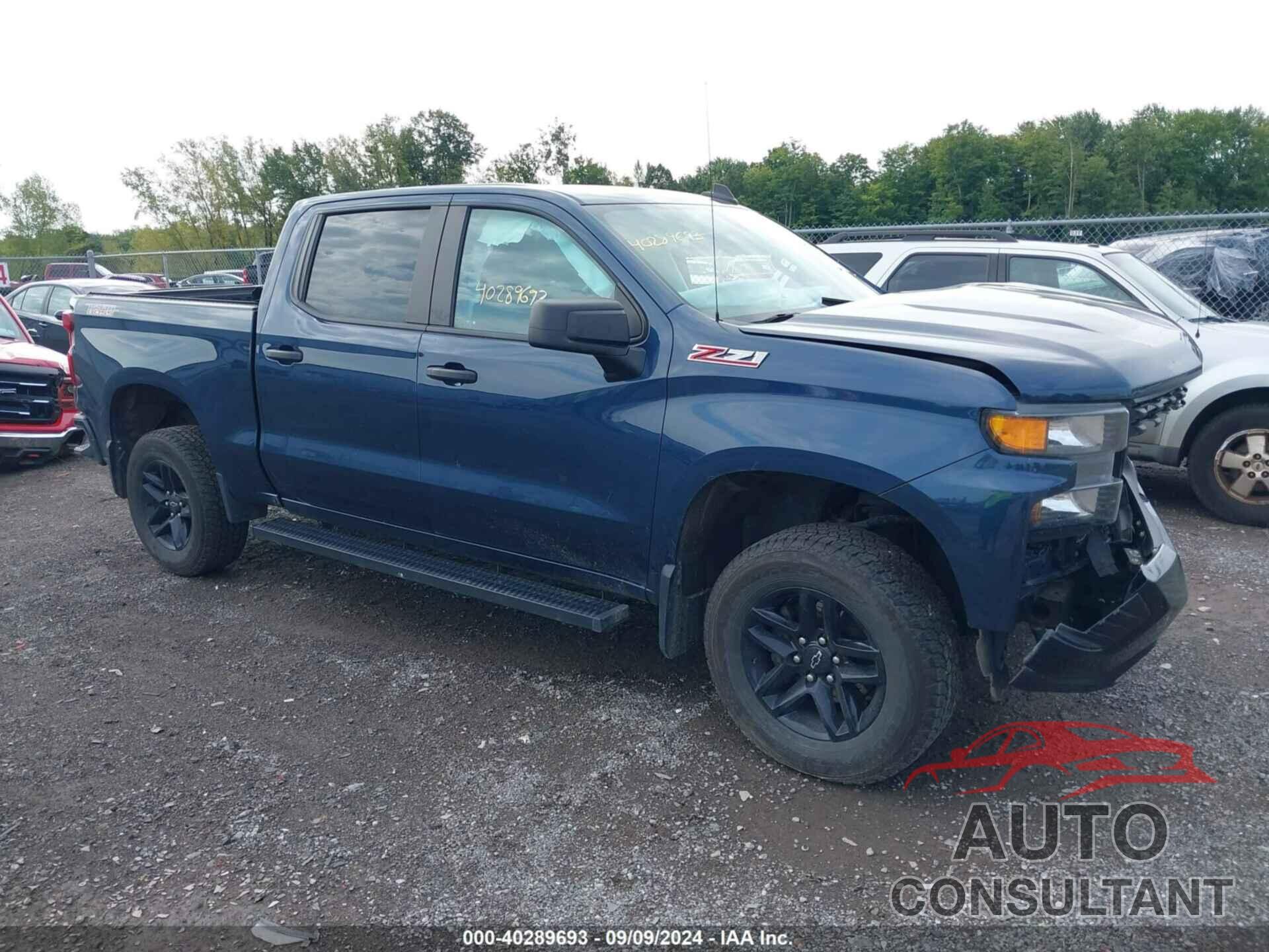 CHEVROLET SILVERADO 1500 2021 - 1GCPYCEF9MZ234645
