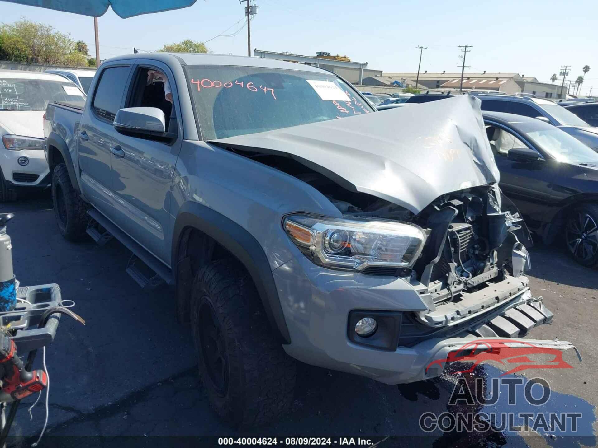 TOYOTA TACOMA 2018 - 3TMAZ5CN3JM052803