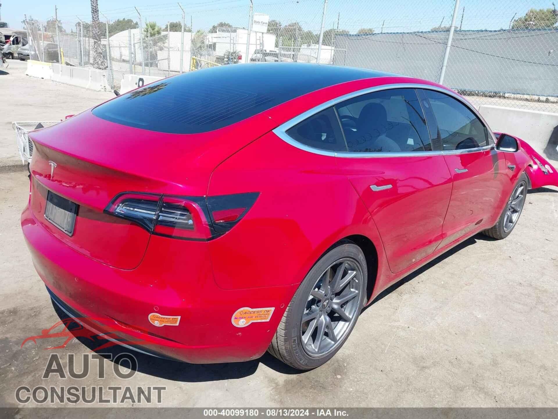 TESLA MODEL 3 2019 - 5YJ3E1EA1KF444823