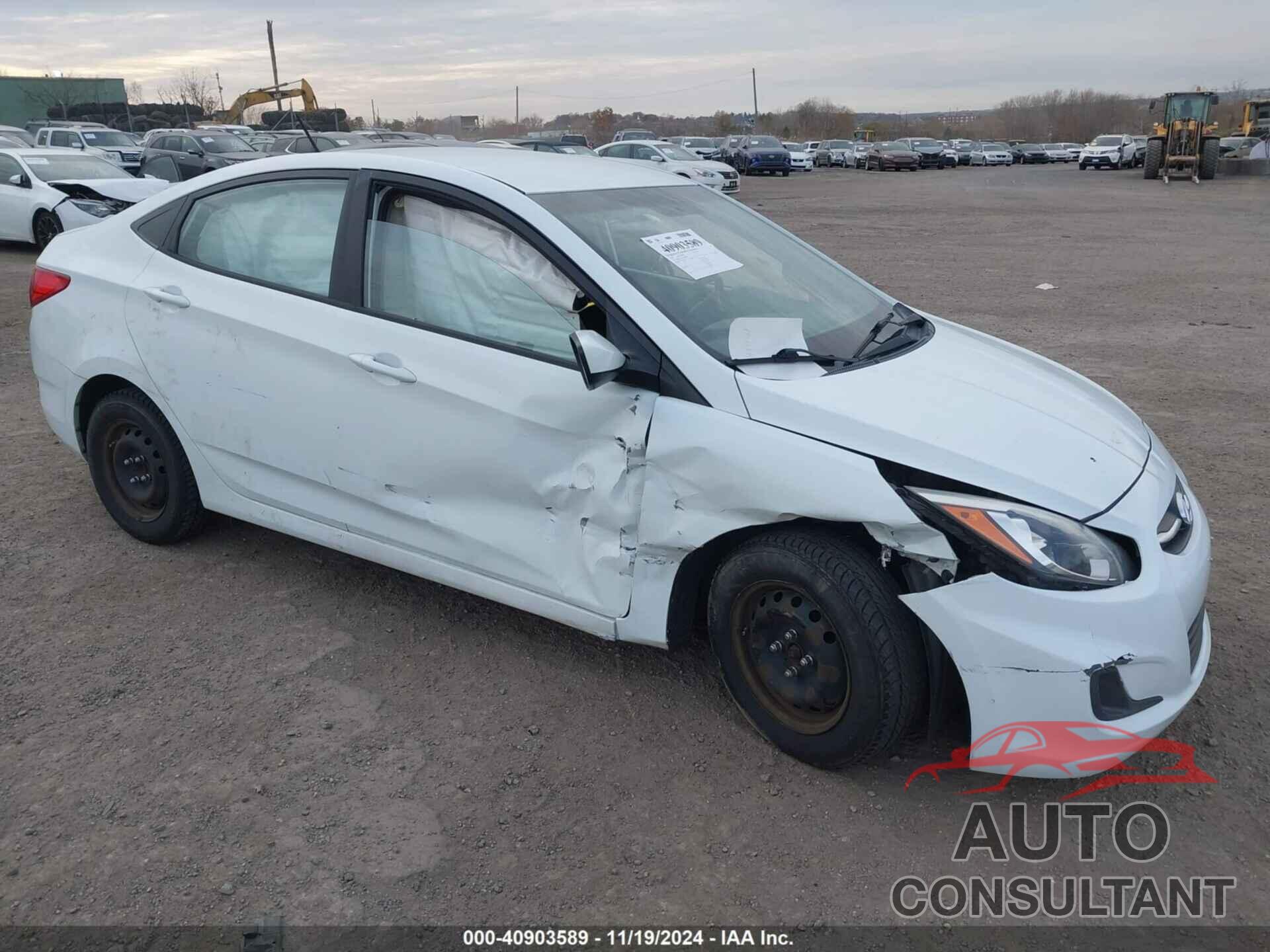 HYUNDAI ACCENT 2015 - KMHCT4AE1FU849587