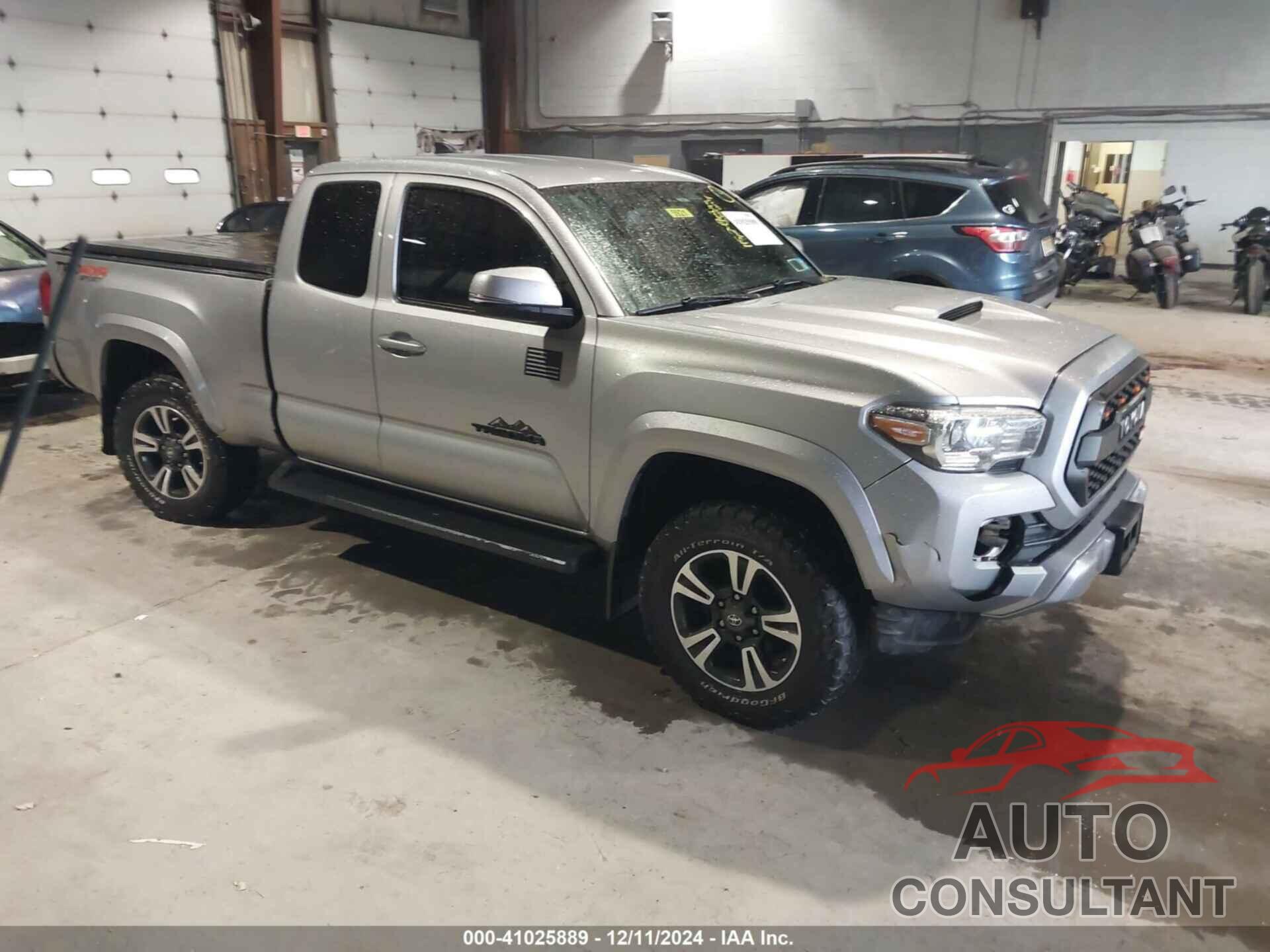 TOYOTA TACOMA 2016 - 5TFSZ5AN0GX012088