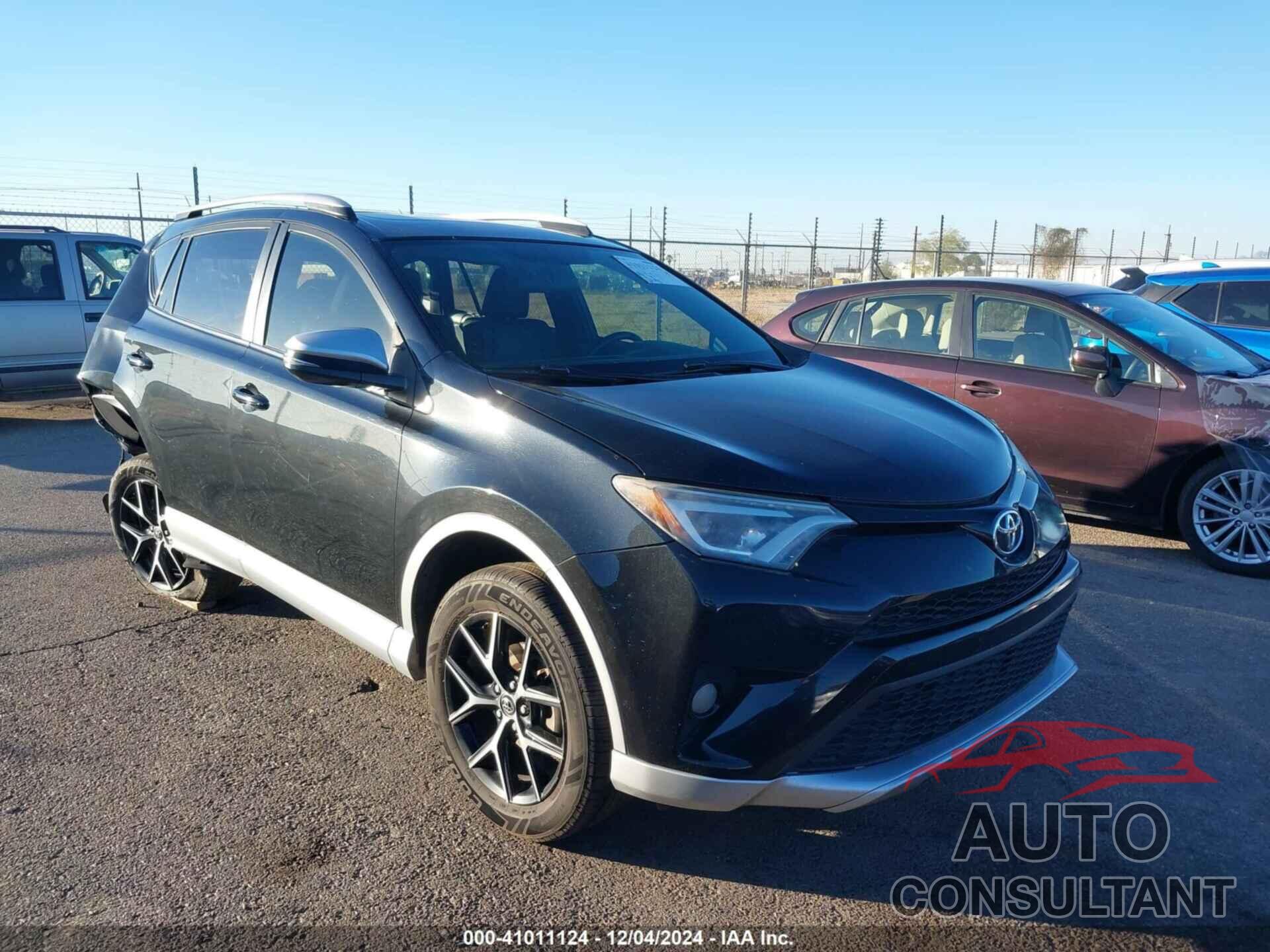 TOYOTA RAV4 2016 - JTMNFREV1GJ082676