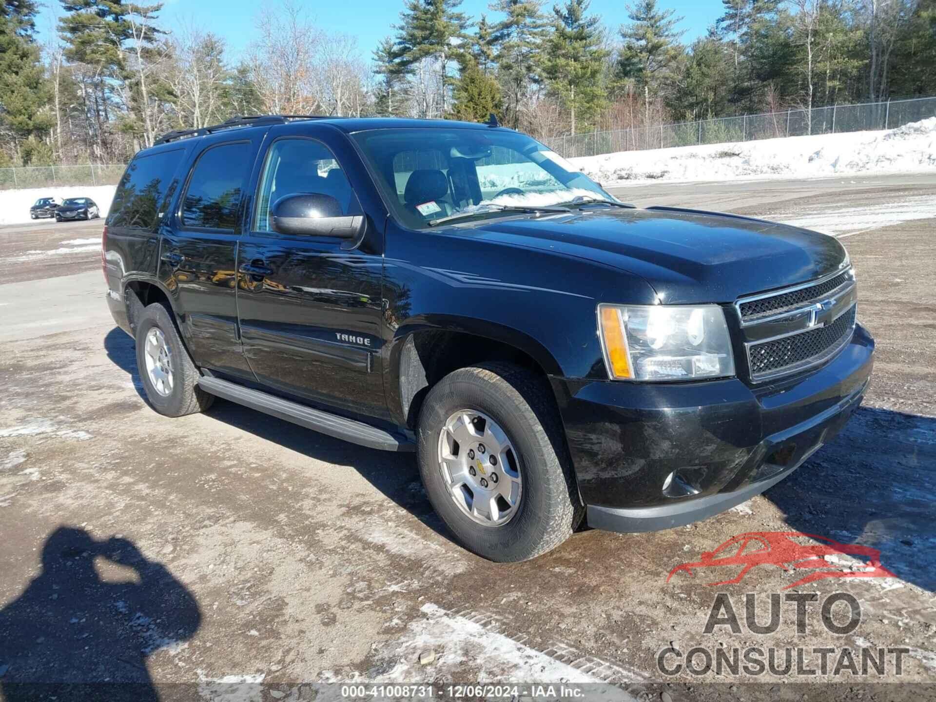 CHEVROLET TAHOE 2011 - 1GNSKBE07BR227831