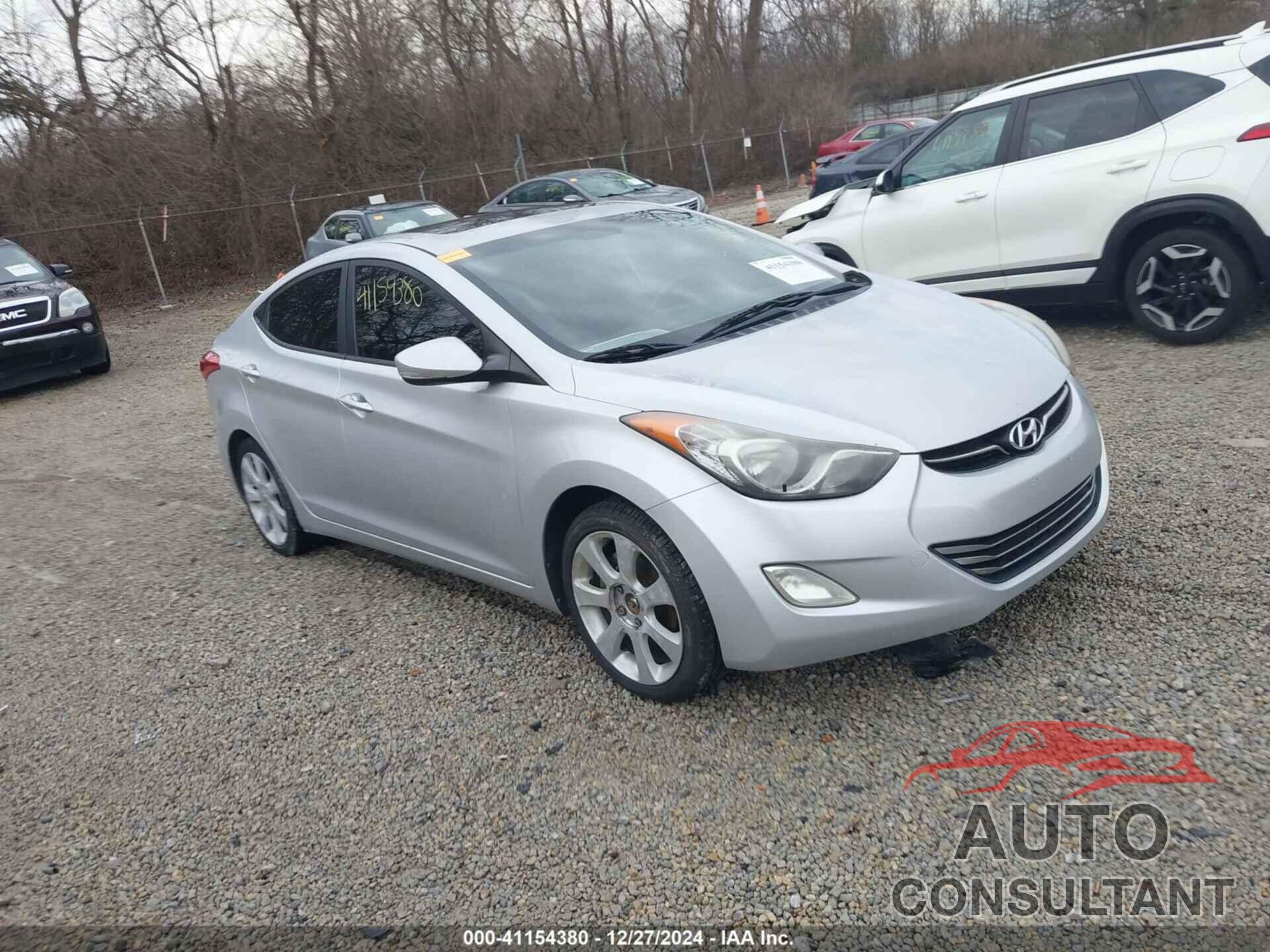 HYUNDAI ELANTRA 2011 - KMHDH4AE7BU163151