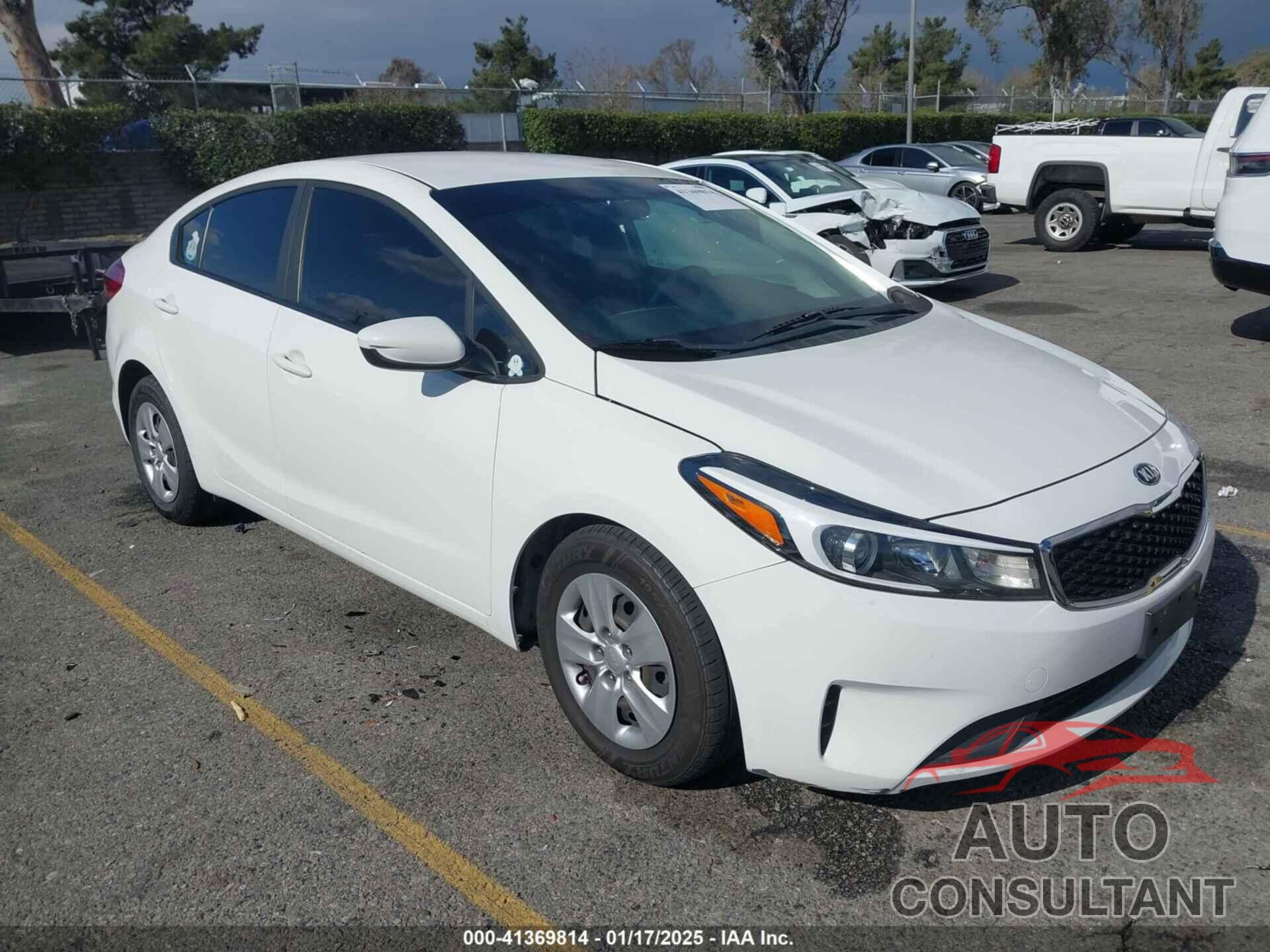 KIA FORTE 2017 - 3KPFK4A79HE104318