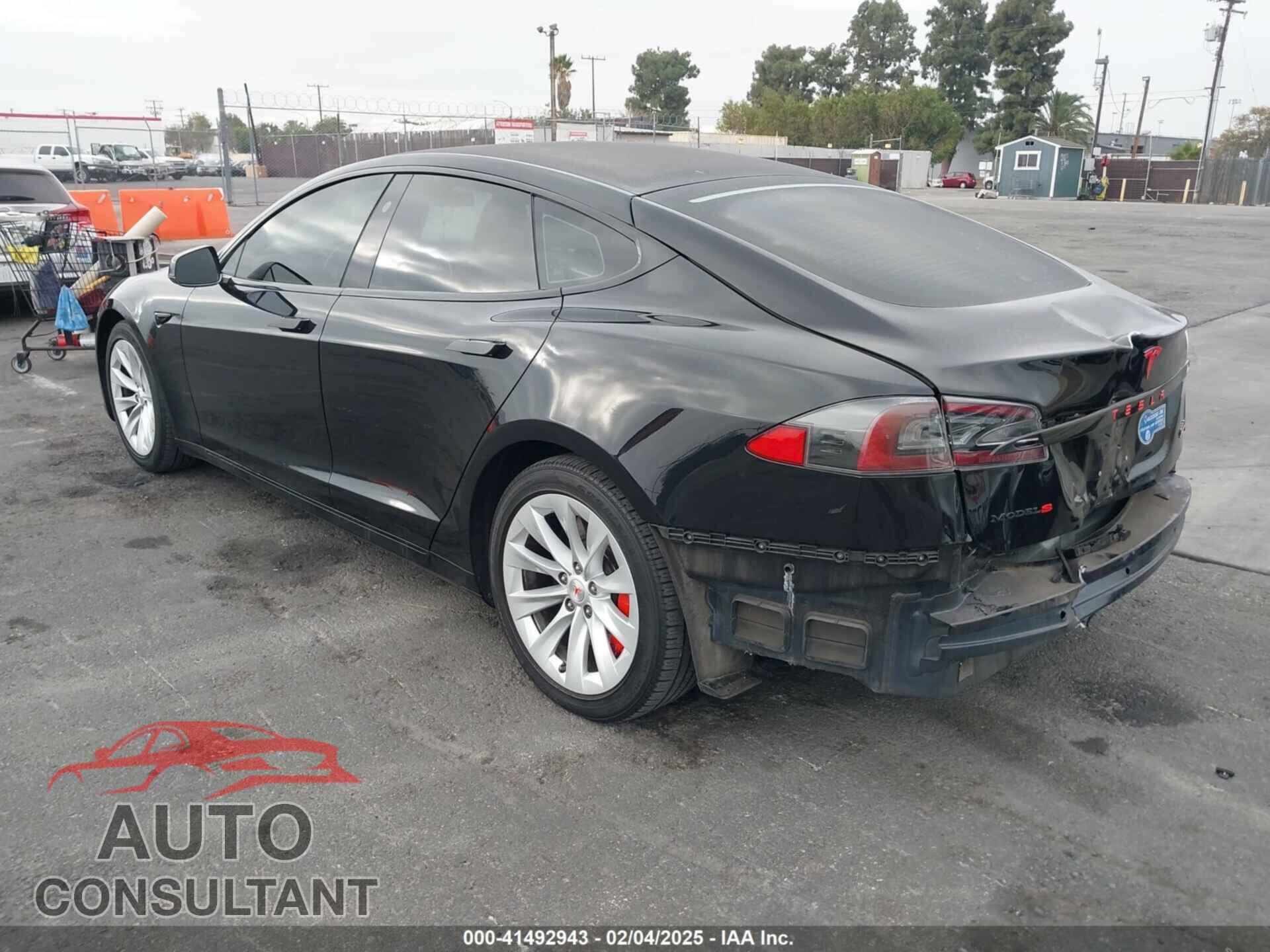 TESLA MODEL S 2017 - 5YJSA1E13HF189897