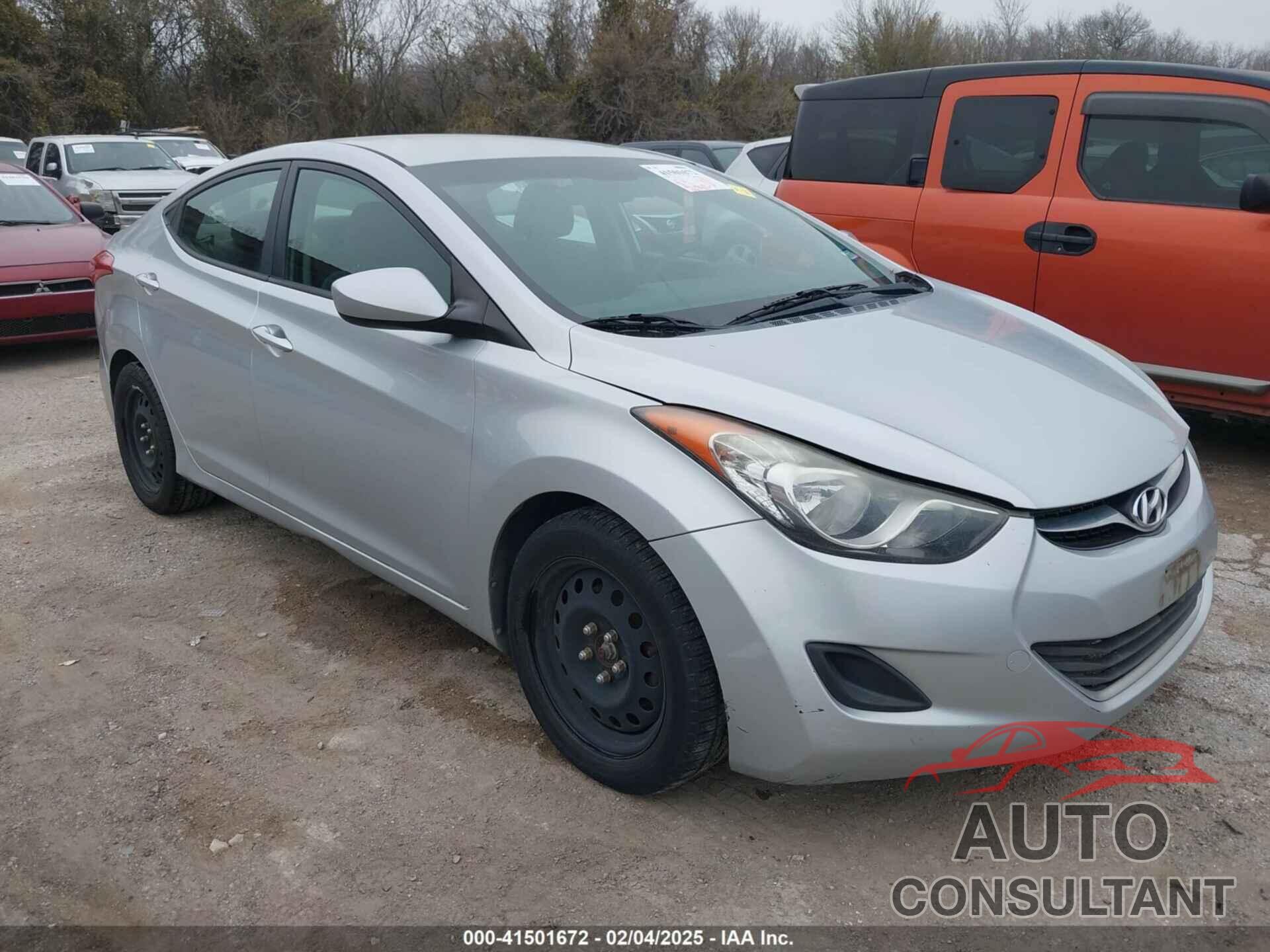 HYUNDAI ELANTRA 2013 - 5NPDH4AE1DH185535