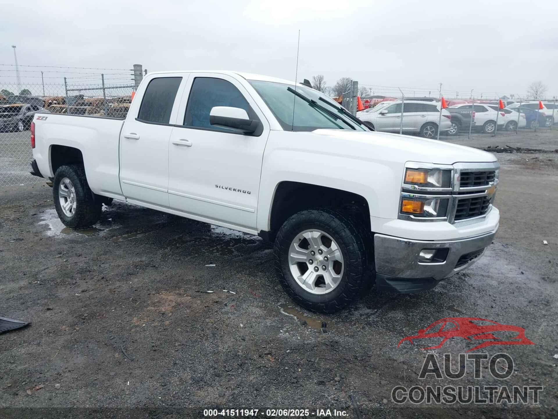 CHEVROLET SILVERADO 1500 2015 - 1GCVKREC0FZ269899
