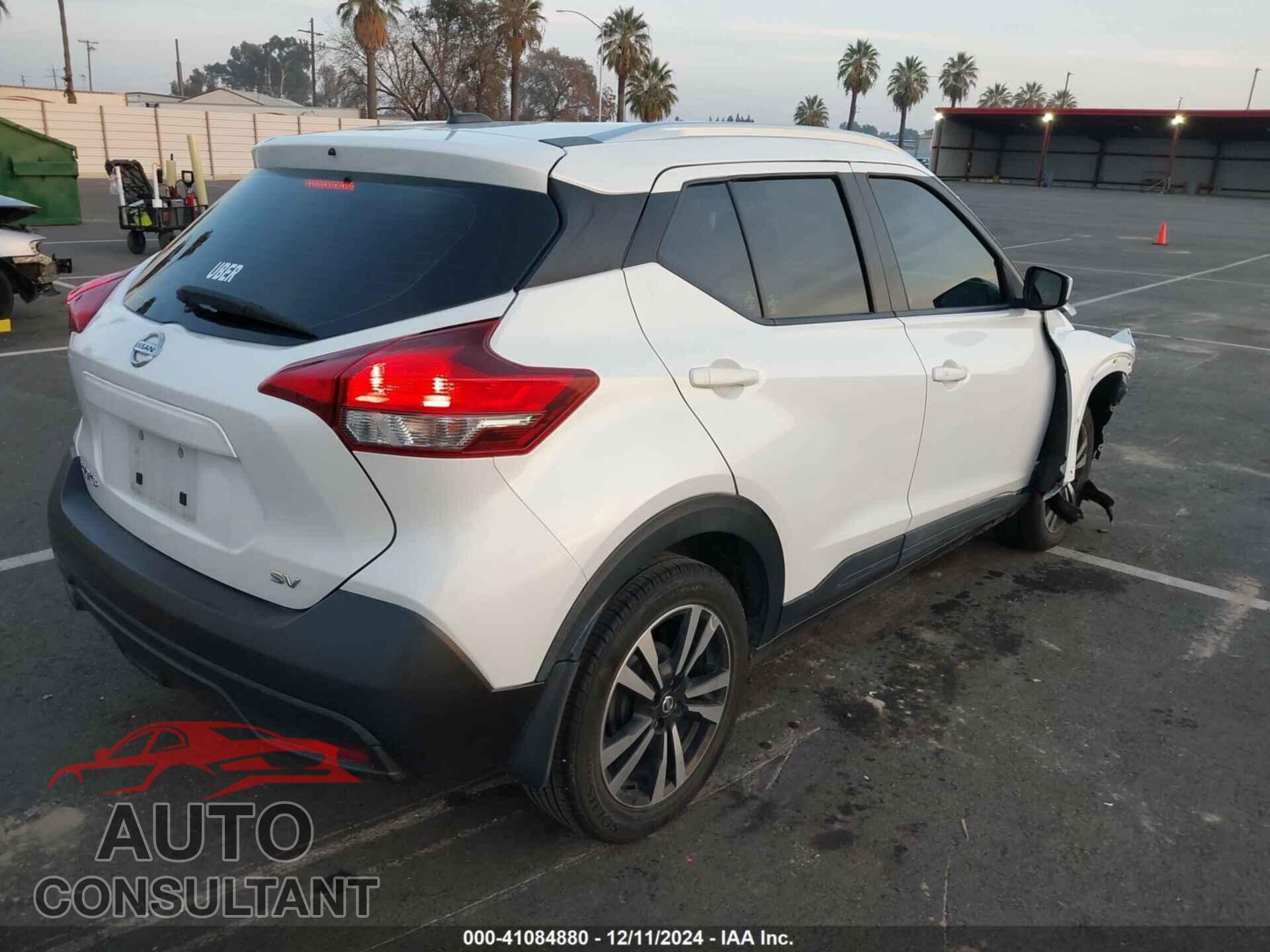 NISSAN KICKS 2019 - 3N1CP5CU3KL535935