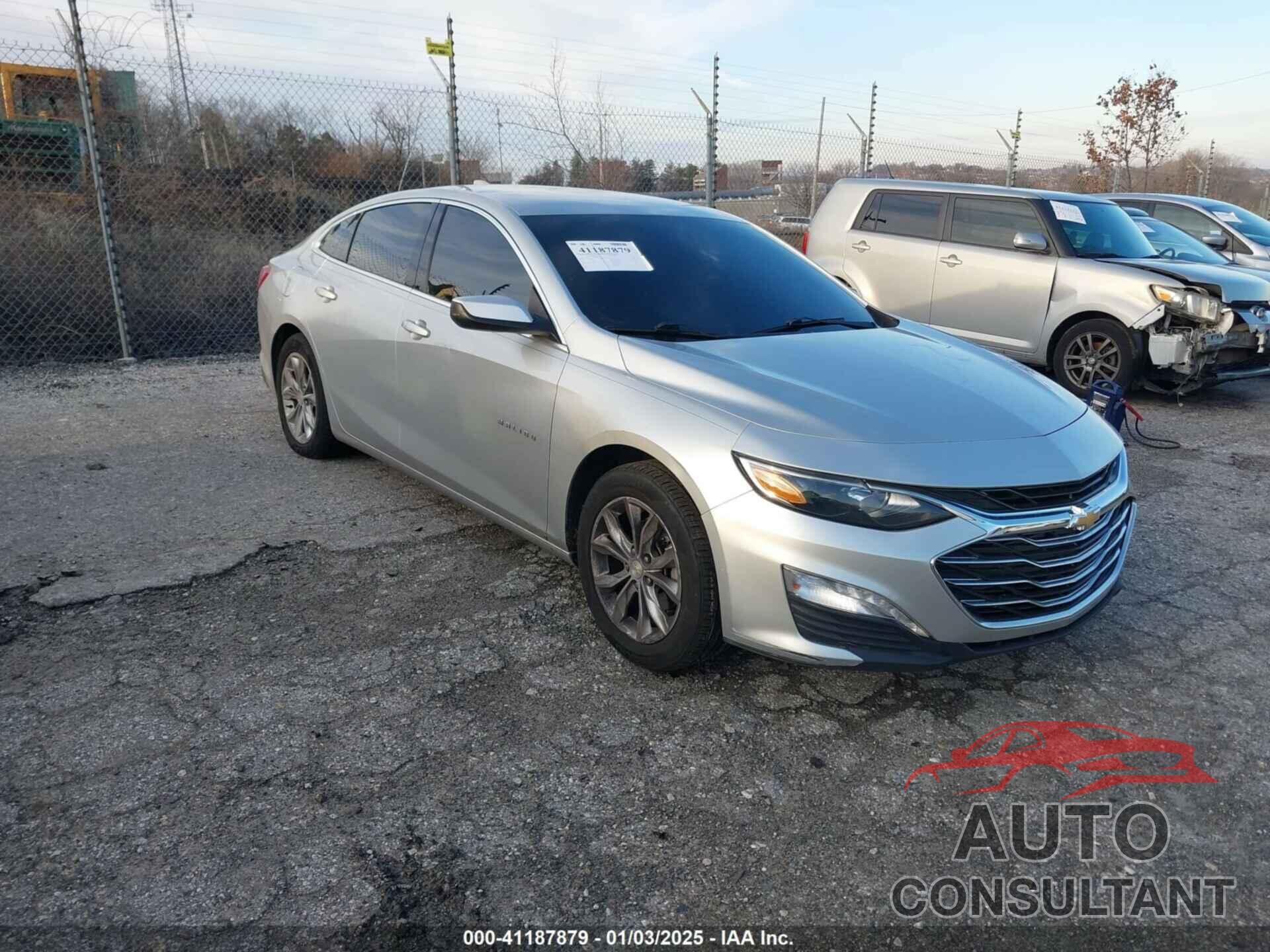 CHEVROLET MALIBU 2019 - 1G1ZD5ST9KF130383