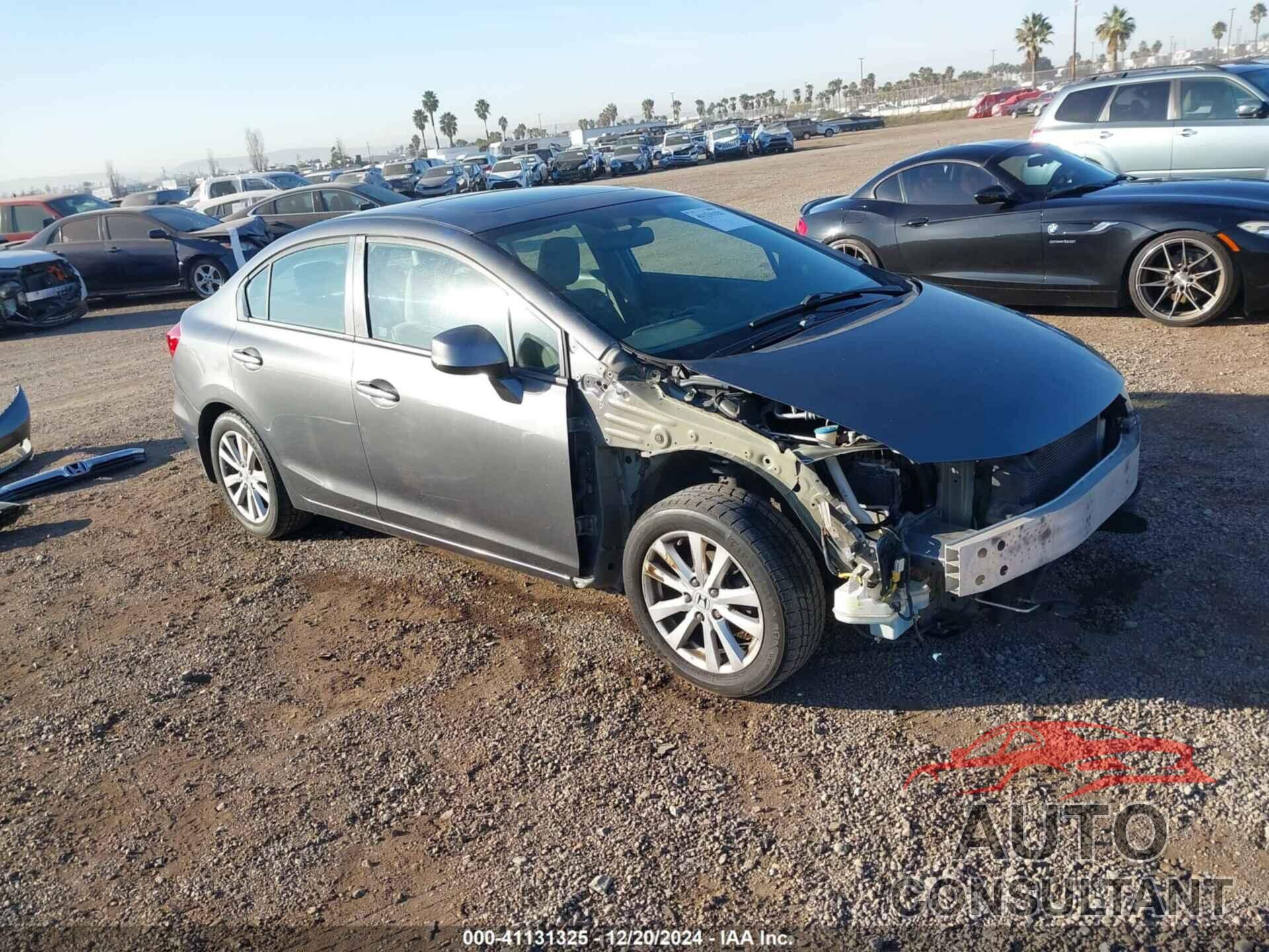 HONDA CIVIC 2012 - 2HGFB2F83CH316300