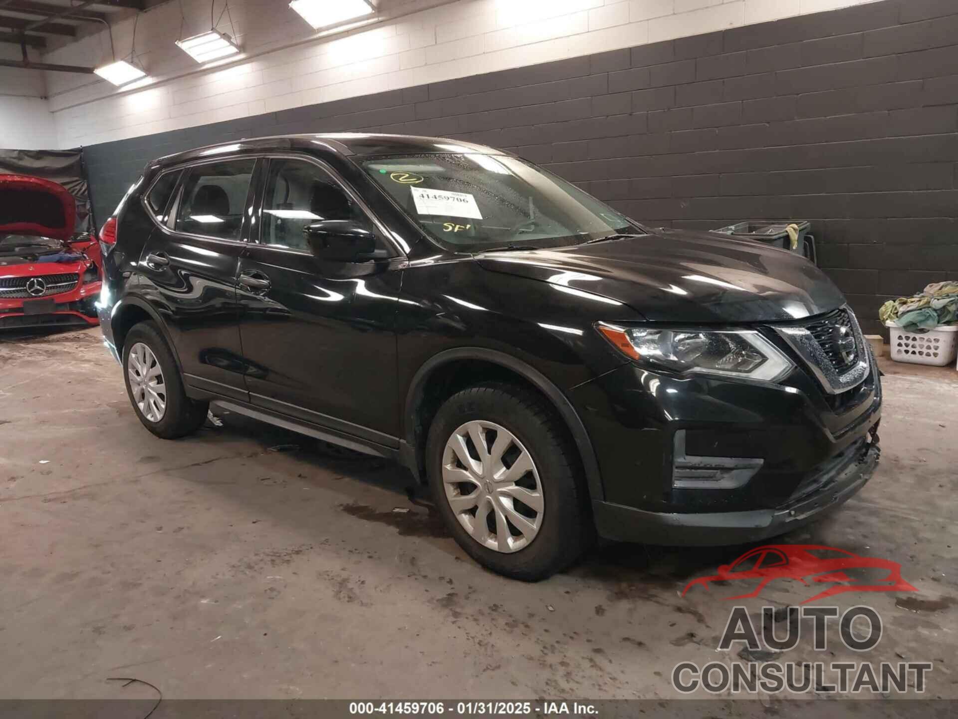NISSAN ROGUE 2017 - JN8AT2MV7HW000930