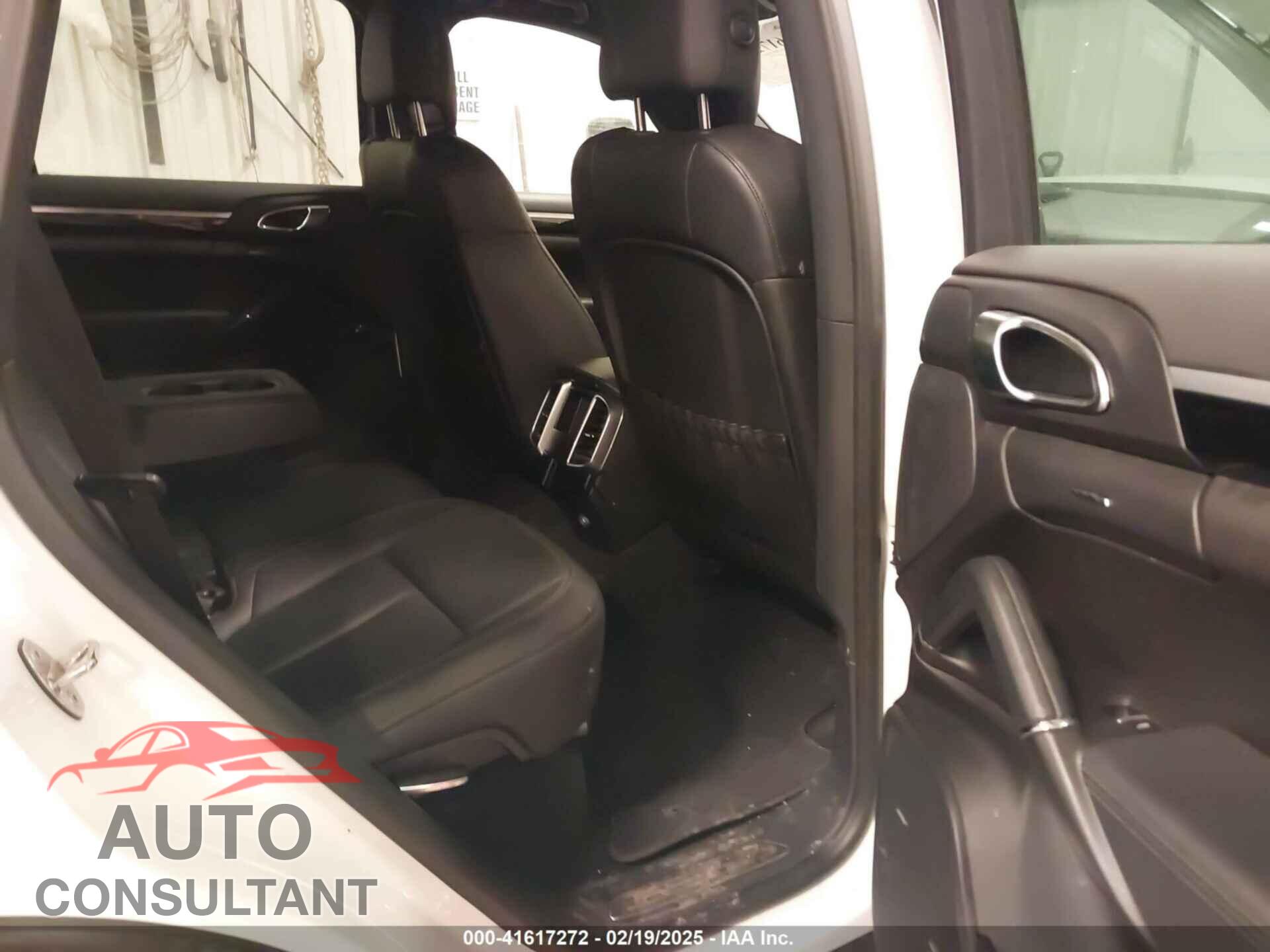 PORSCHE CAYENNE 2014 - WP1AA2A29ELA09538