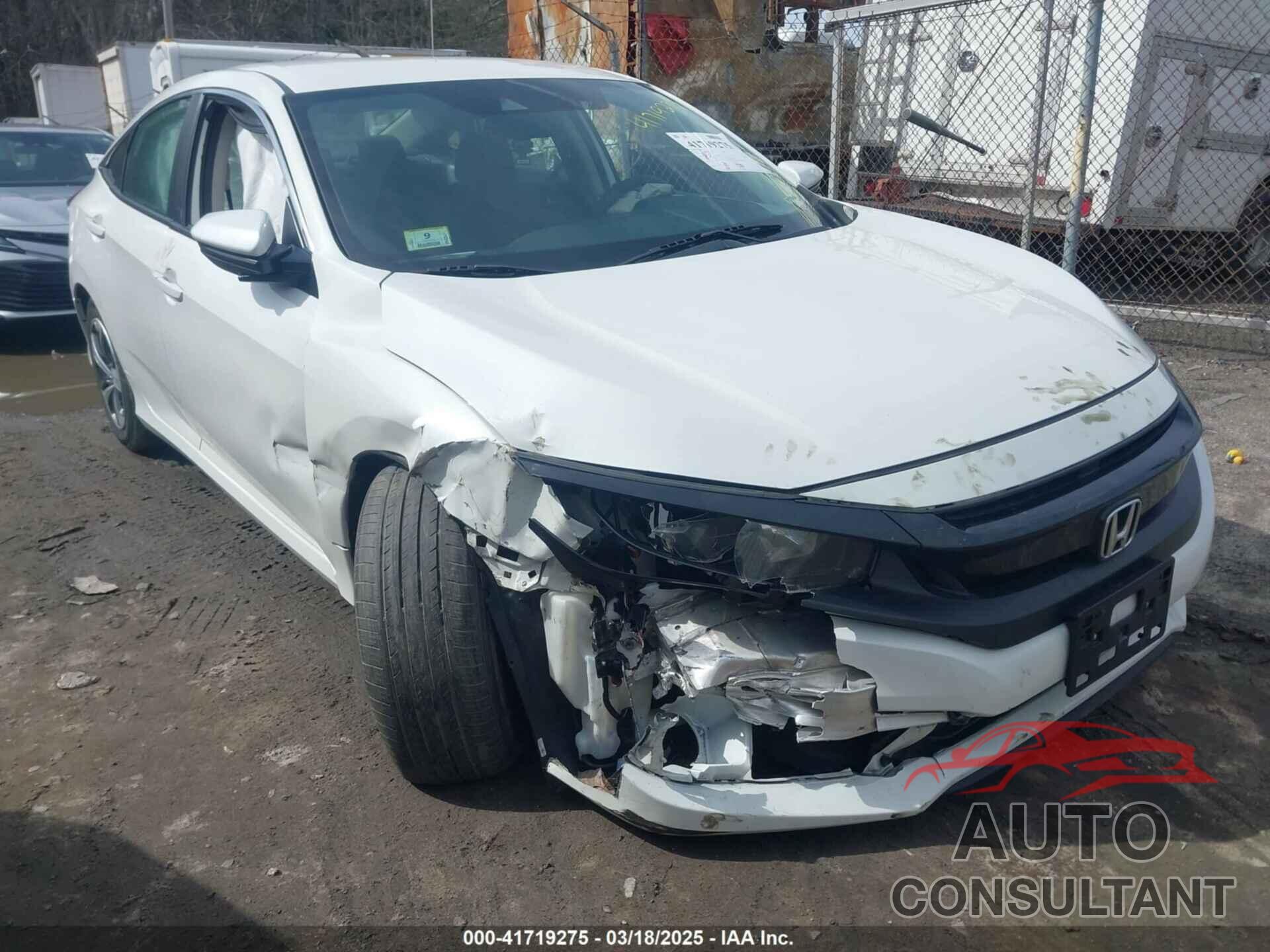 HONDA CIVIC 2019 - 2HGFC2F64KH518735