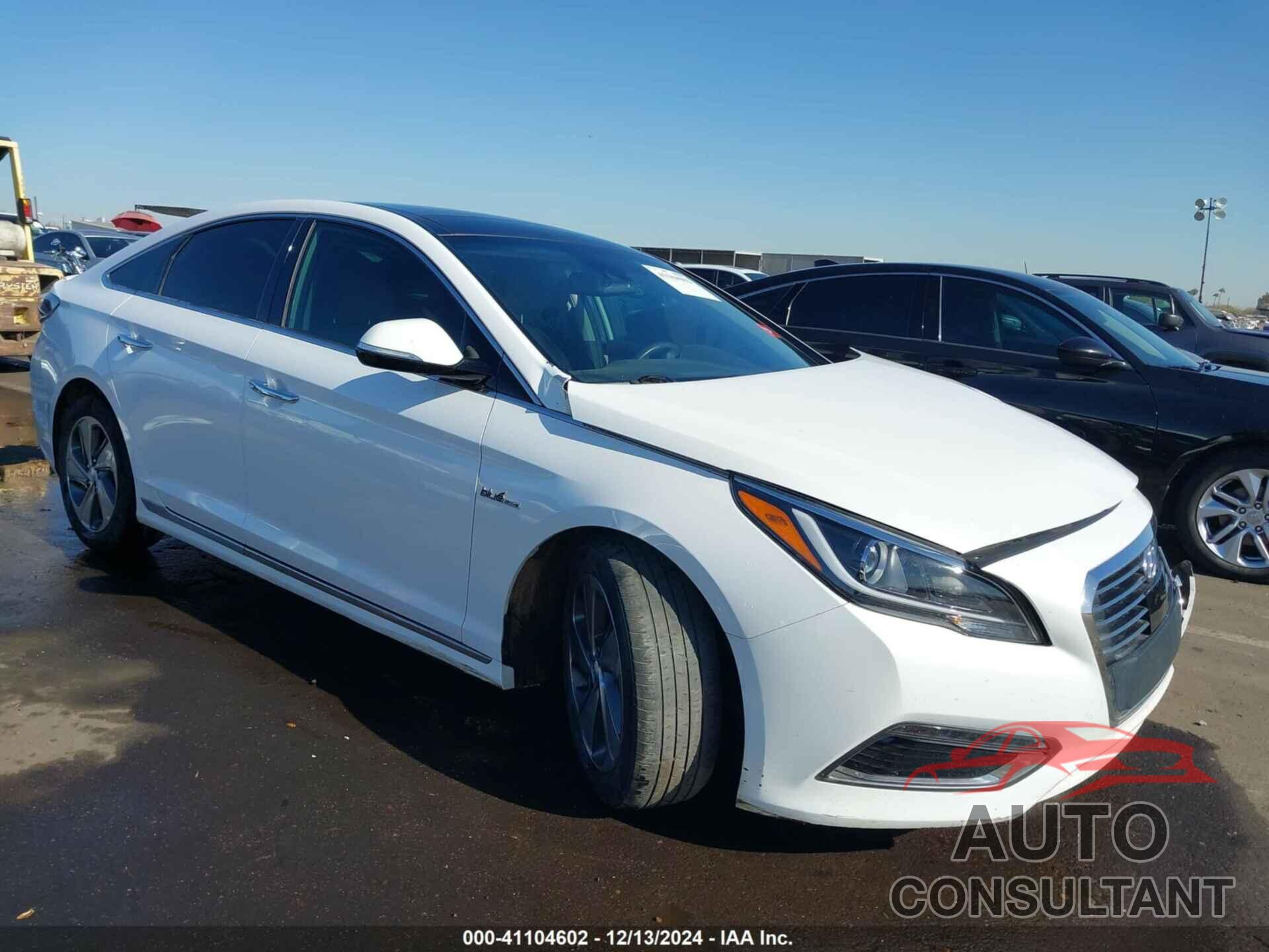 HYUNDAI SONATA HYBRID 2017 - KMHE34L31HA069128