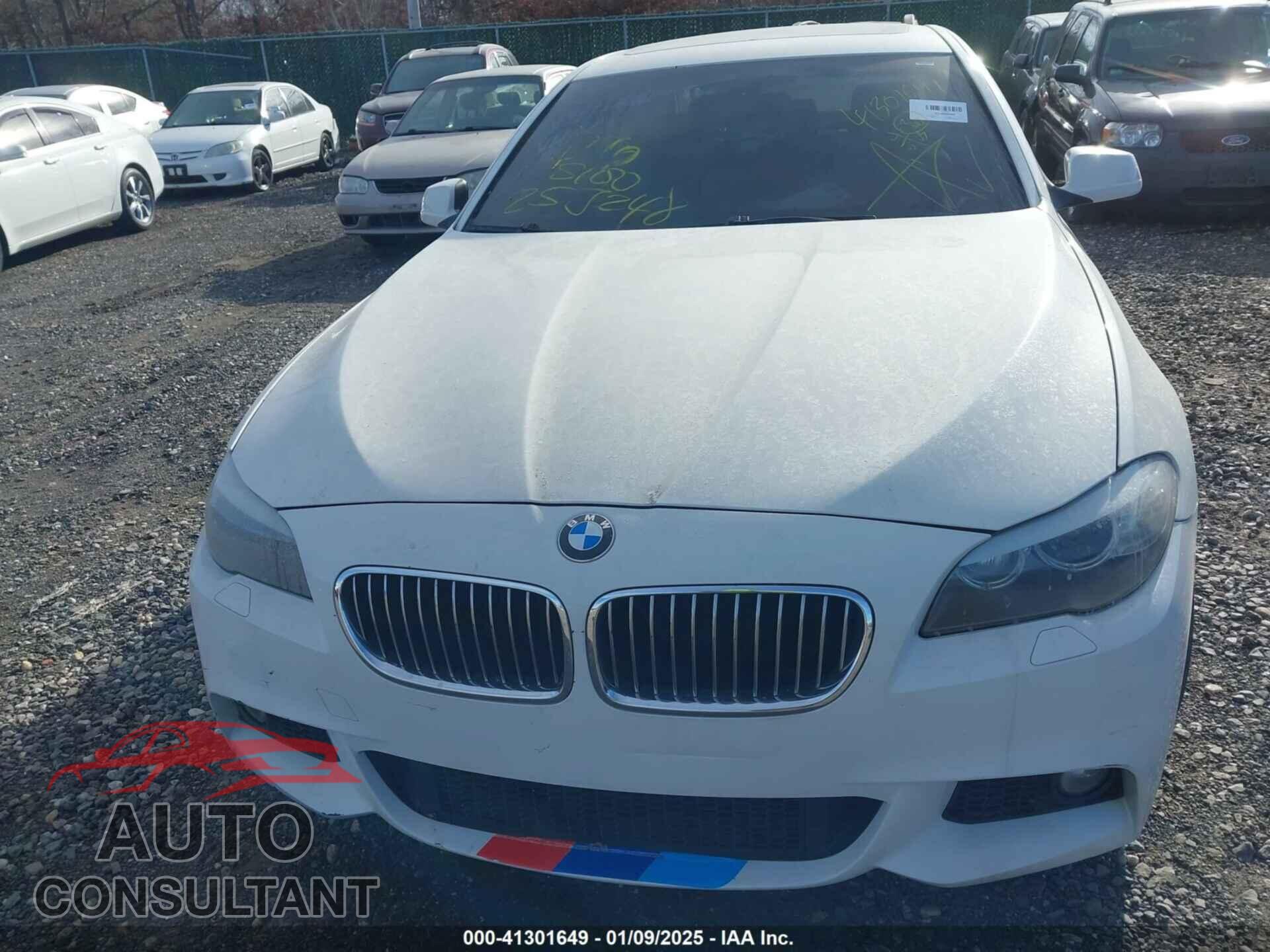 BMW 528I 2012 - WBAXH5C59CDW02238