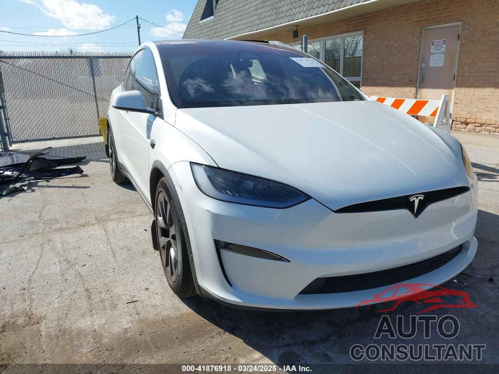 TESLA MODEL X 2023 - 7SAXCBE63PF405105