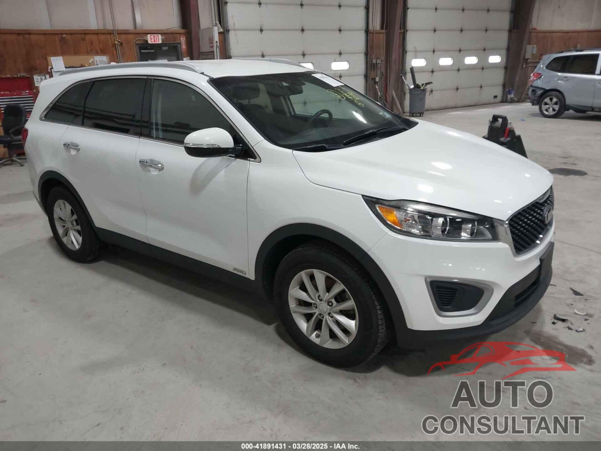 KIA SORENTO 2018 - 5XYPGDA34JG360880