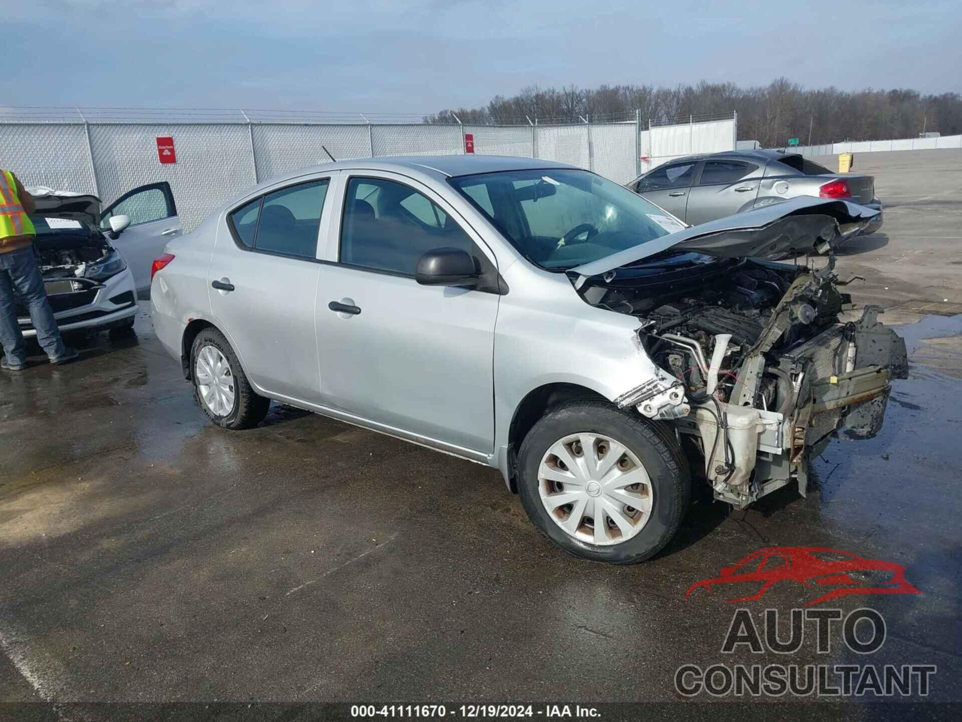 NISSAN VERSA 2012 - 3N1CN7AP9CL936020