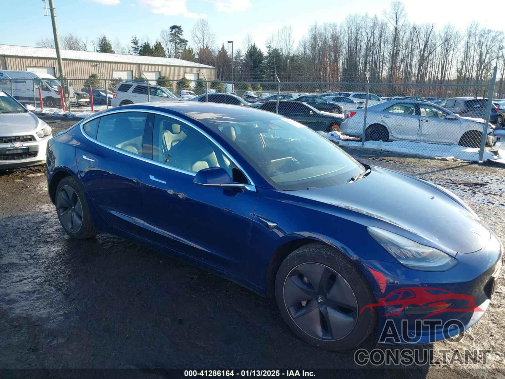 TESLA MODEL 3 2018 - 5YJ3E1EB9JF120574