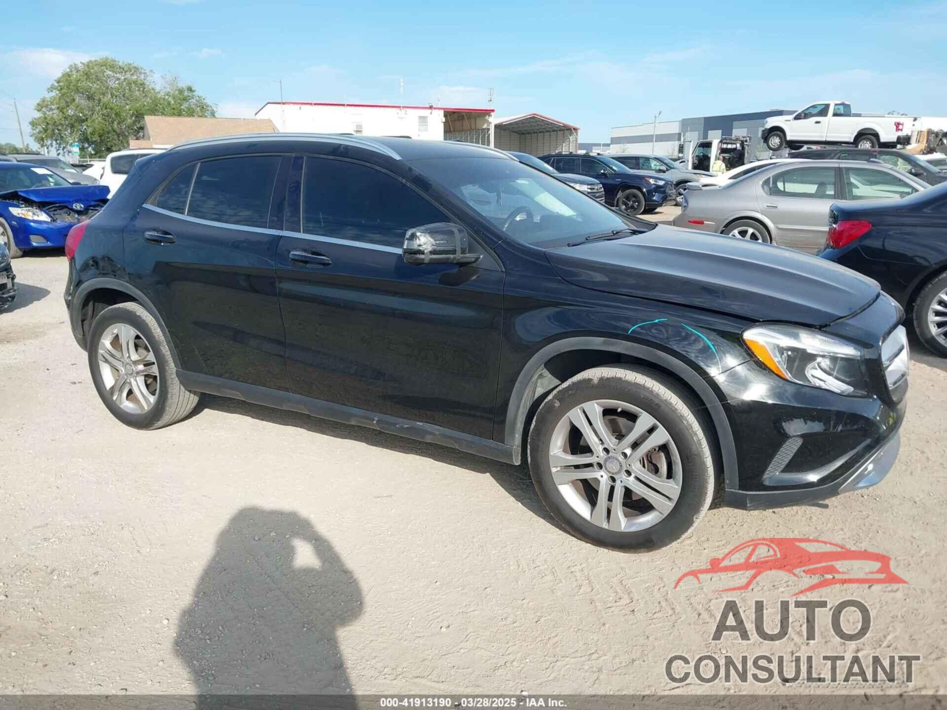 MERCEDES-BENZ GLA 250 2016 - WDCTG4EBXGJ203129