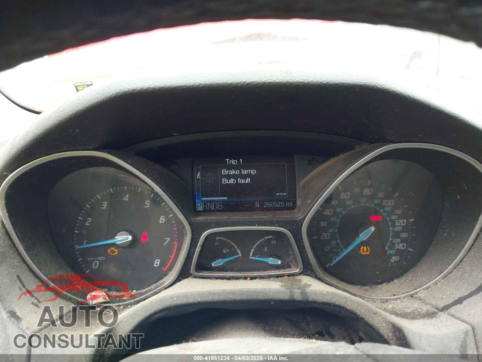 FORD FOCUS 2012 - 1FAHP3M22CL307464