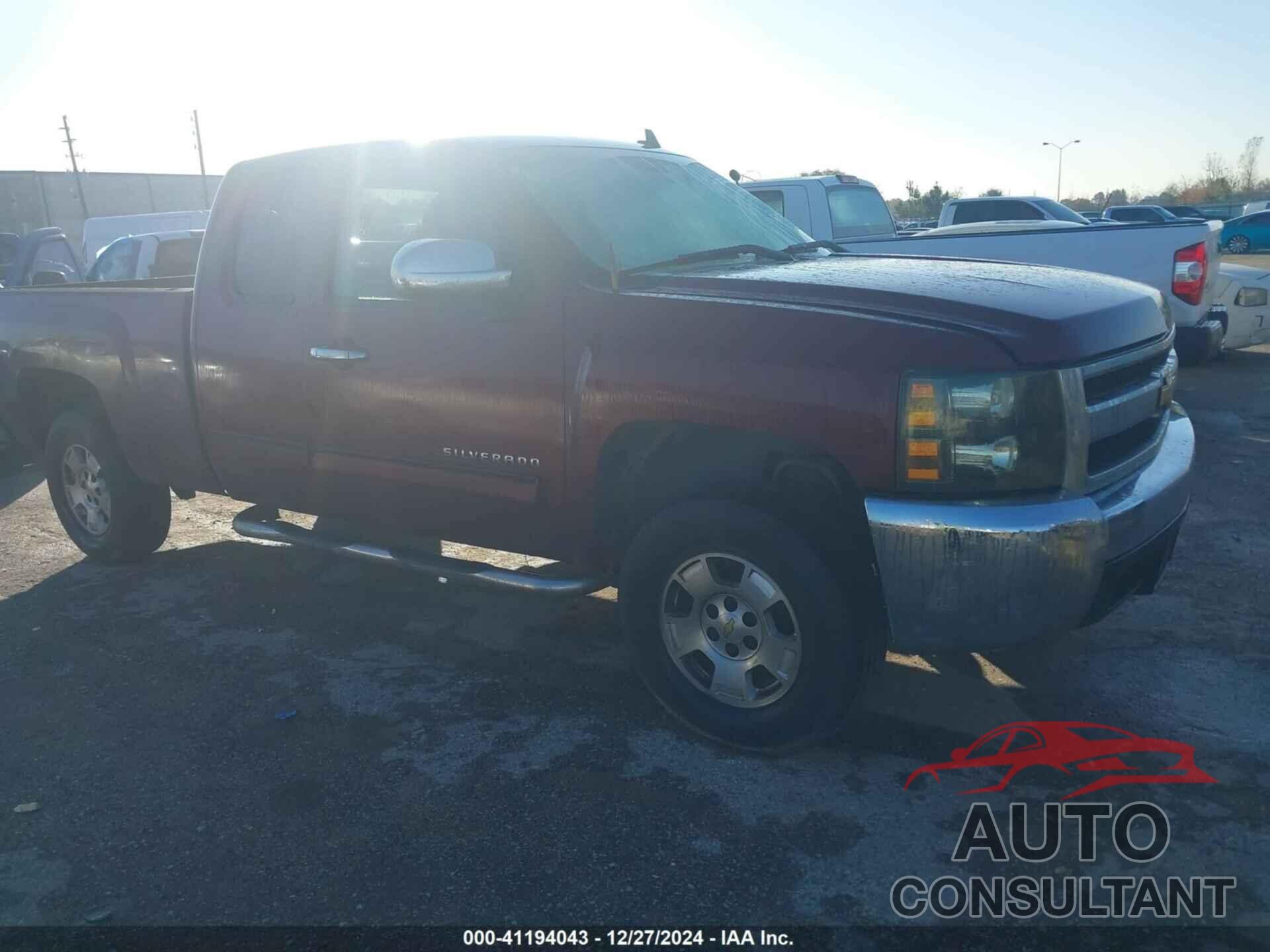 CHEVROLET SILVERADO 1500 2013 - 1GCRCSE07DZ138591