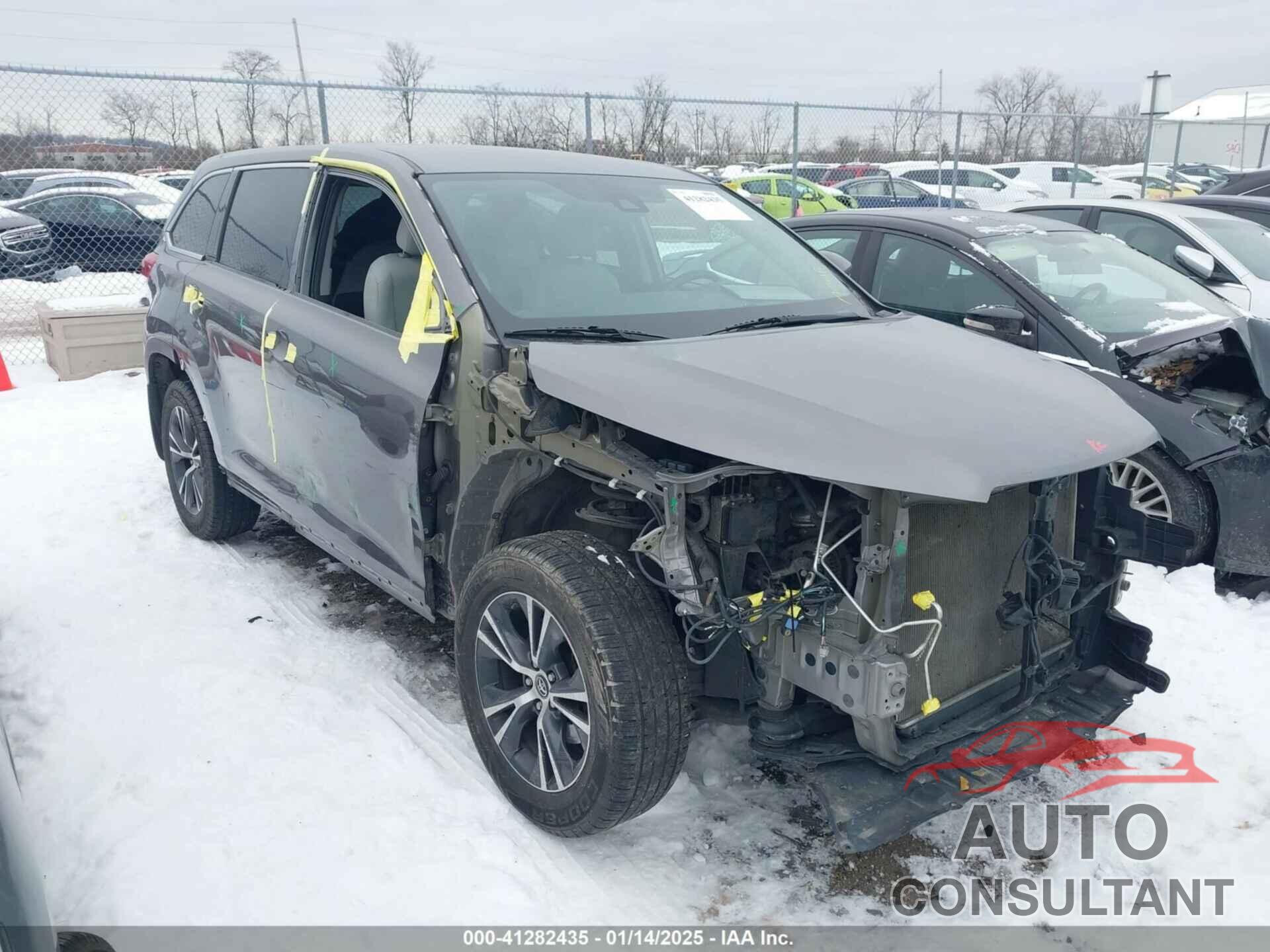 TOYOTA HIGHLANDER 2018 - 5TDZARFH2JS037751