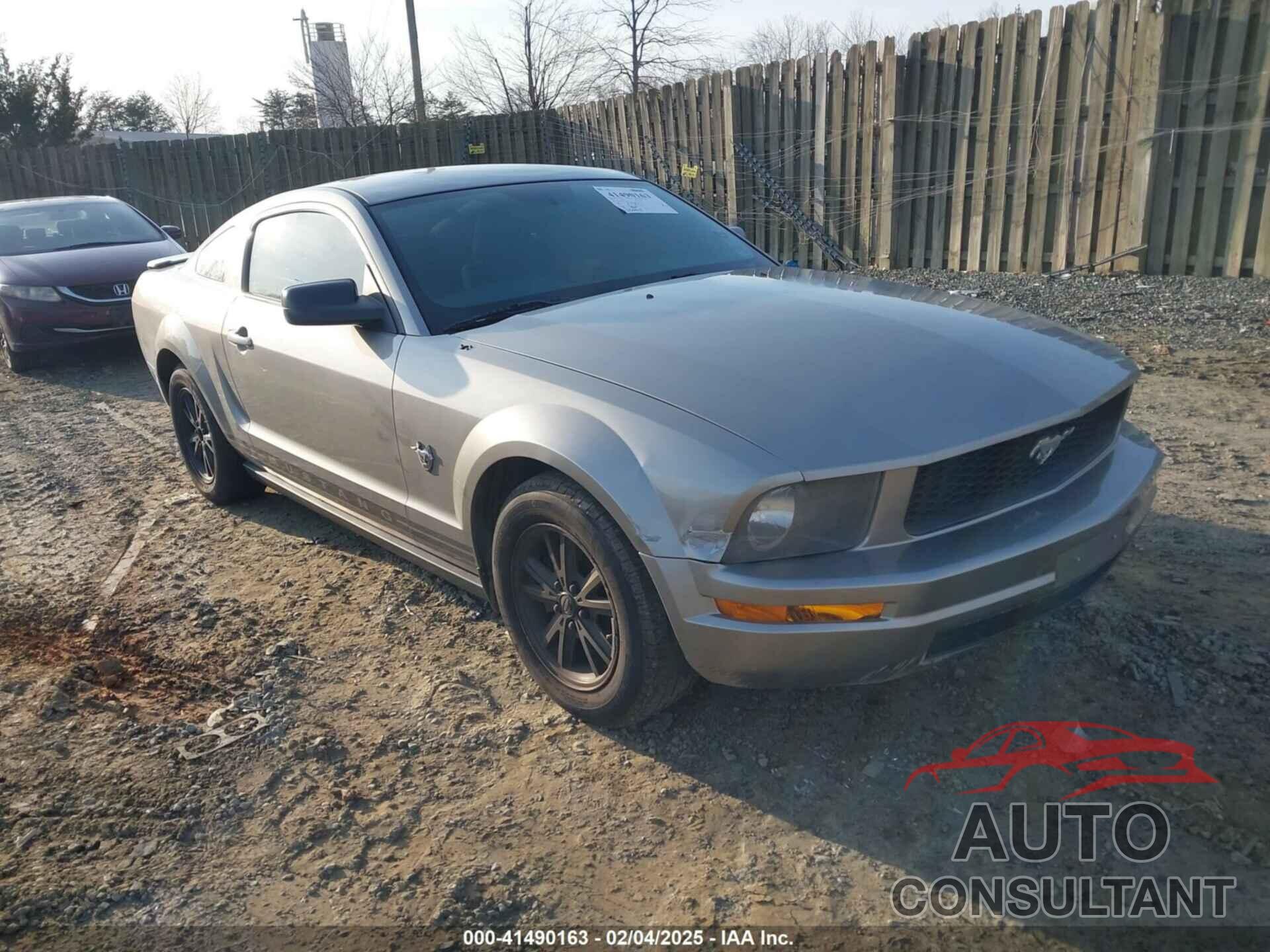 FORD MUSTANG 2009 - 1ZVHT80N895118363