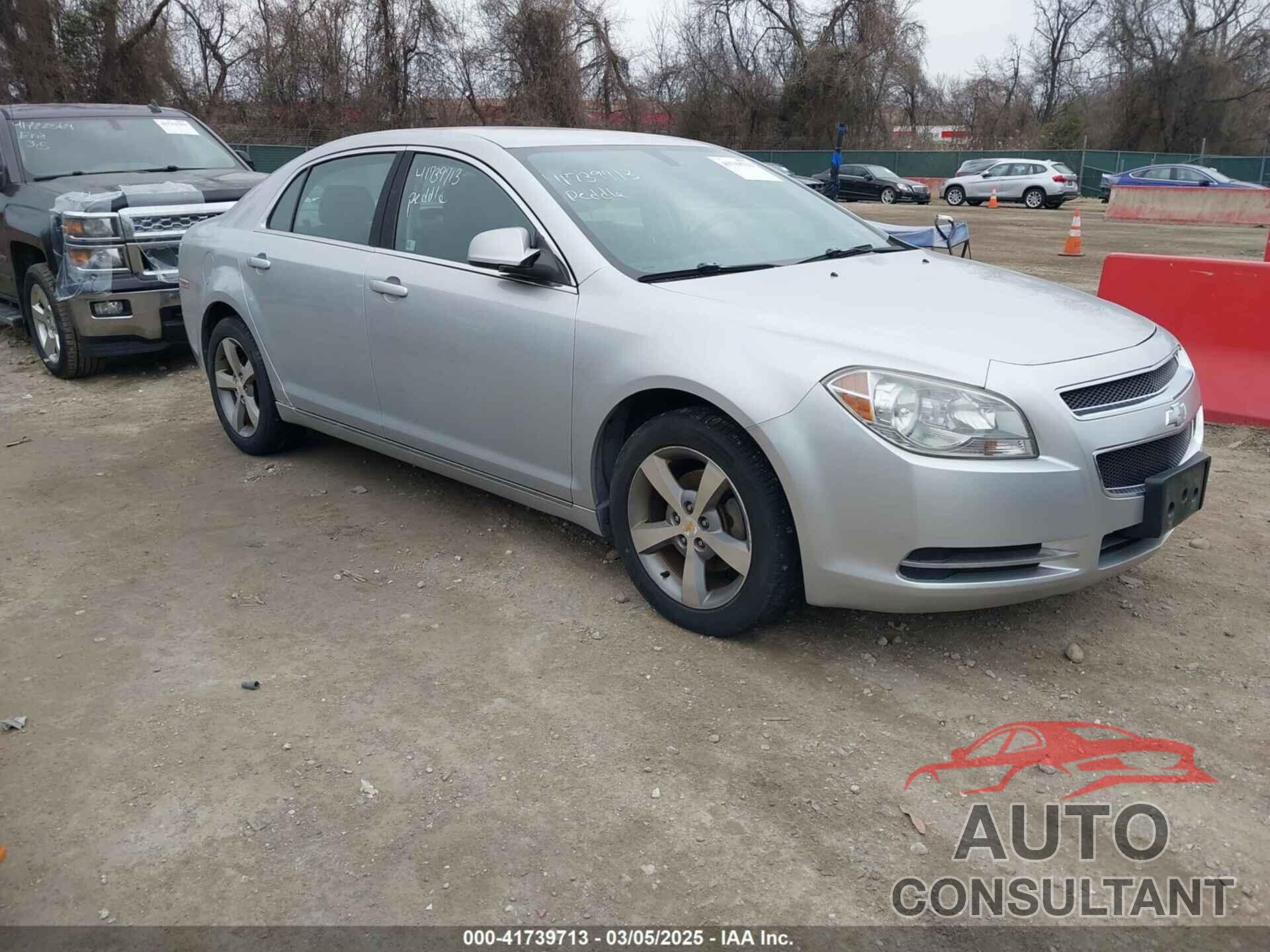 CHEVROLET MALIBU 2011 - 1G1ZC5E11BF250708