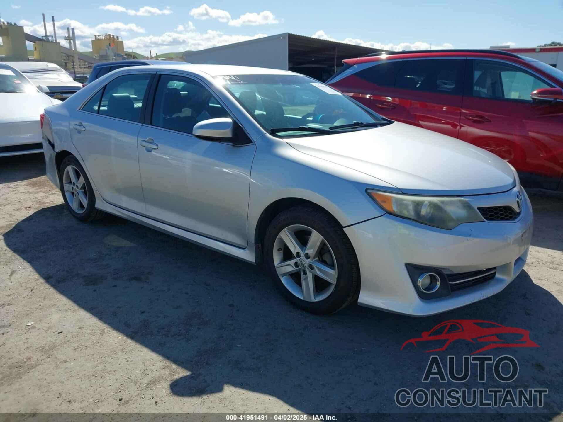 TOYOTA CAMRY 2013 - 4T1BF1FK4DU264239
